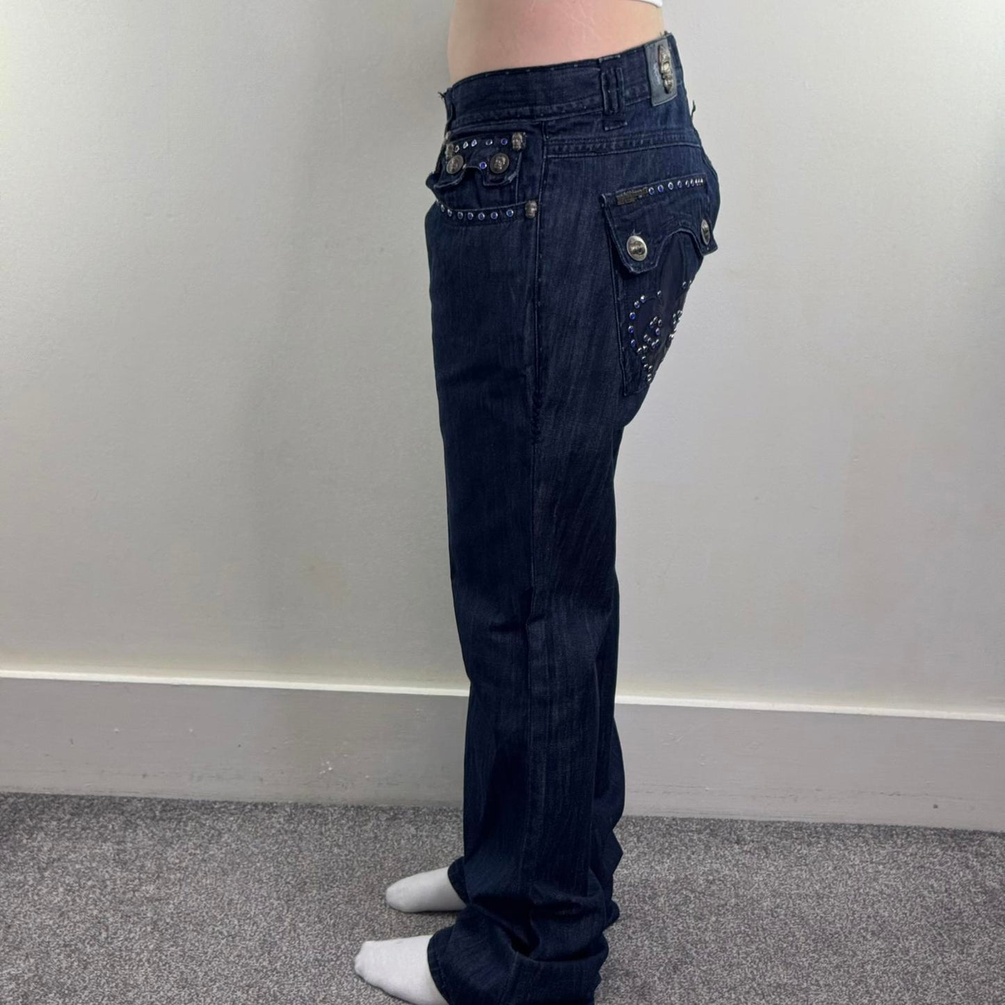 Y2K vintage Laguna Beach bootcut jeans filigree rhinestones skull dark blue