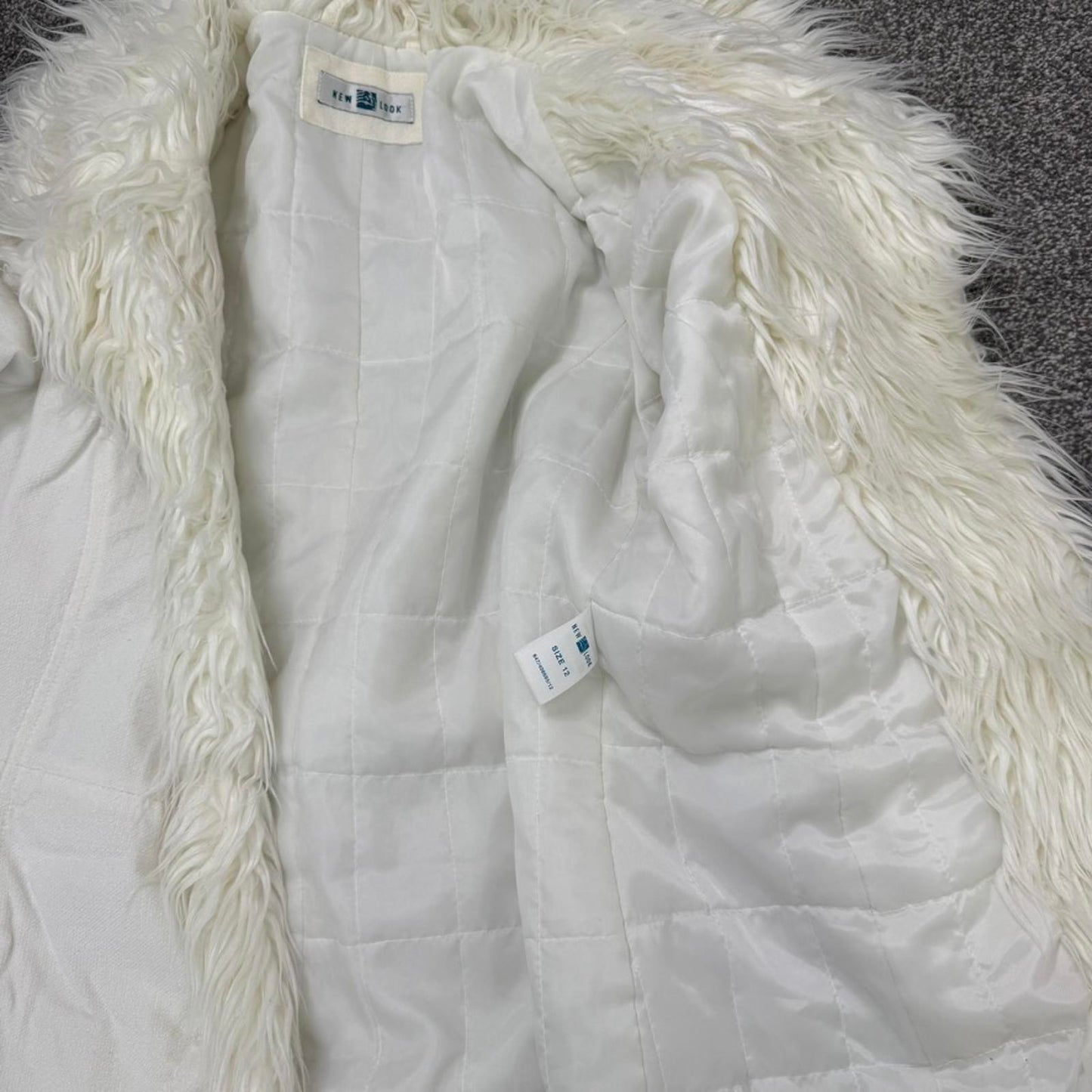 Y2K vintage afghan faux fur trim coat button up soft touch jacket white size 10
