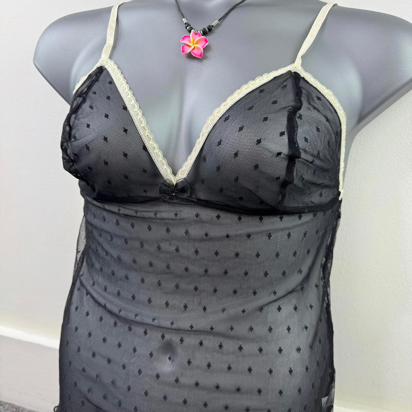 Y2K vintage mesh cami top stretchy sheer fitted bow black cream diamond pattern