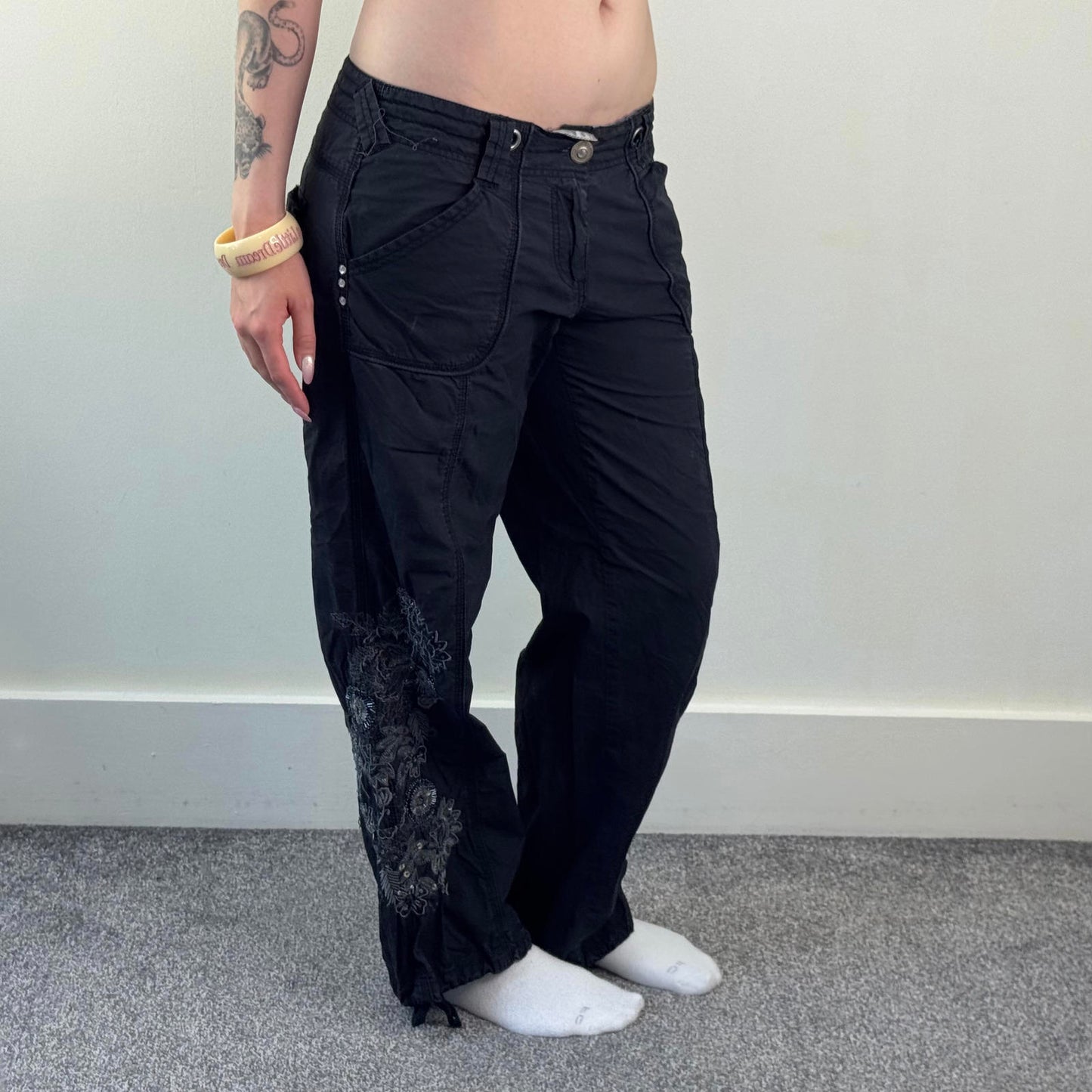 Y2K vintage low rise baggy cargo trousers black embellished sequin embroidery