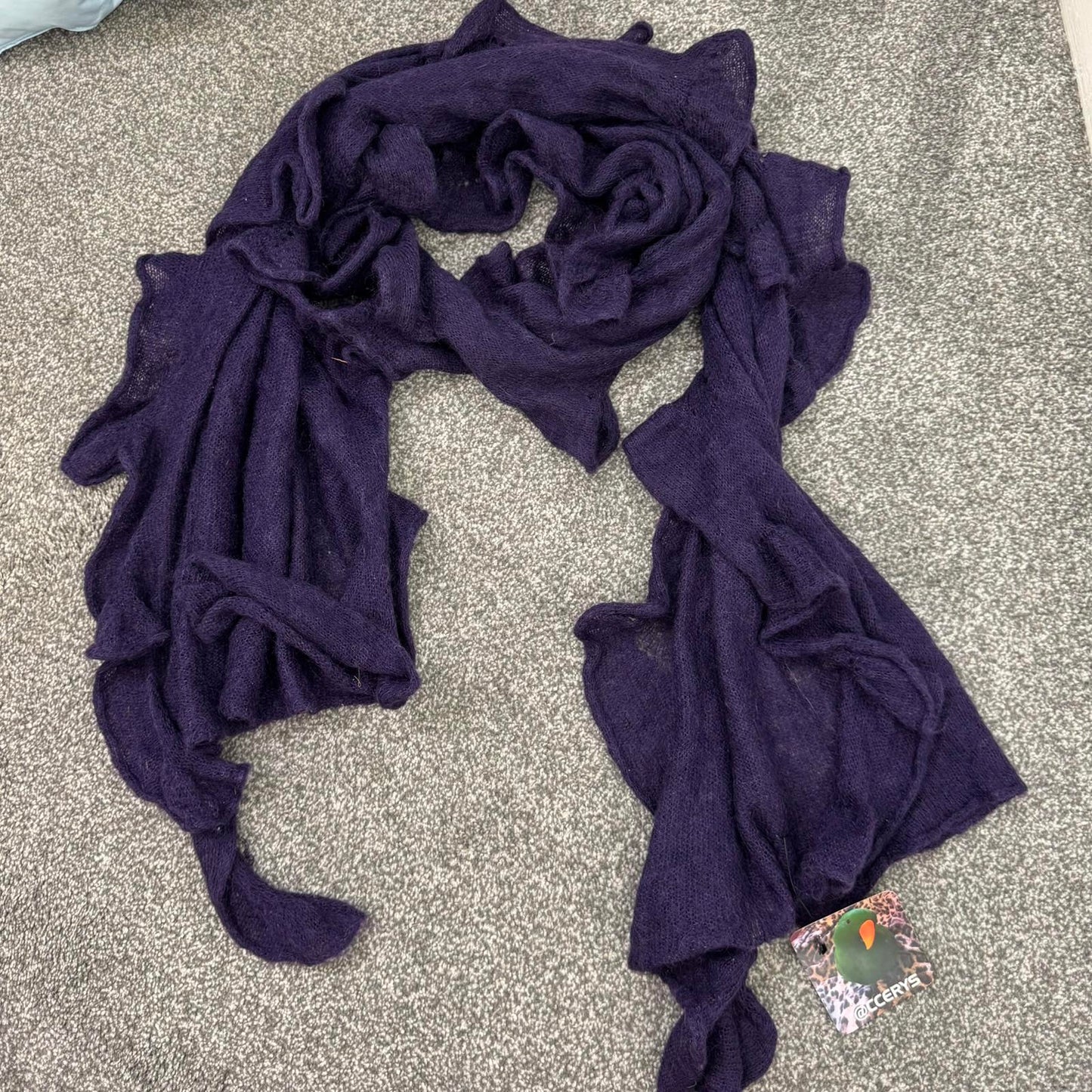 Y2K vintage ruffle long scarf dark purple frill wool blend