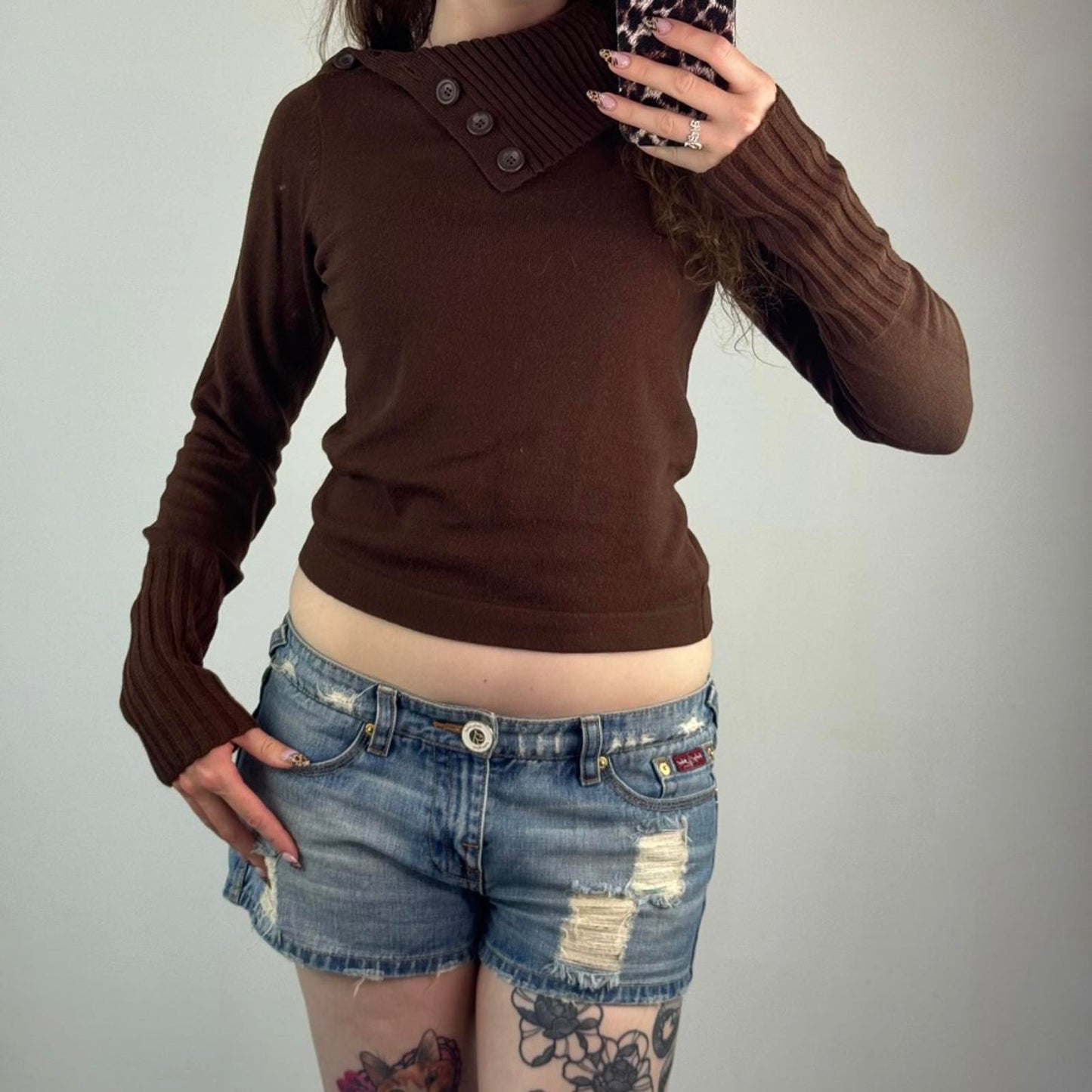 Y2K vintage fine knit roll neck jumper lightweight buttons ribbed brown
