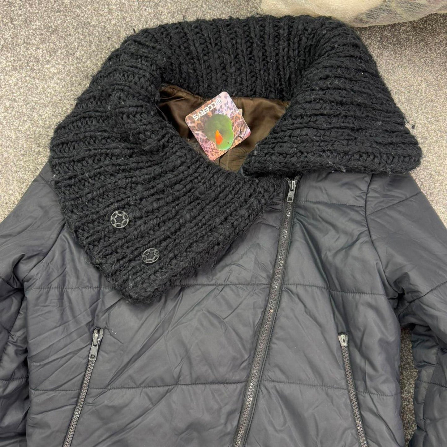 Y2K vintage Kookai short puffer coat asymmetrical zipper jacket knitted collar