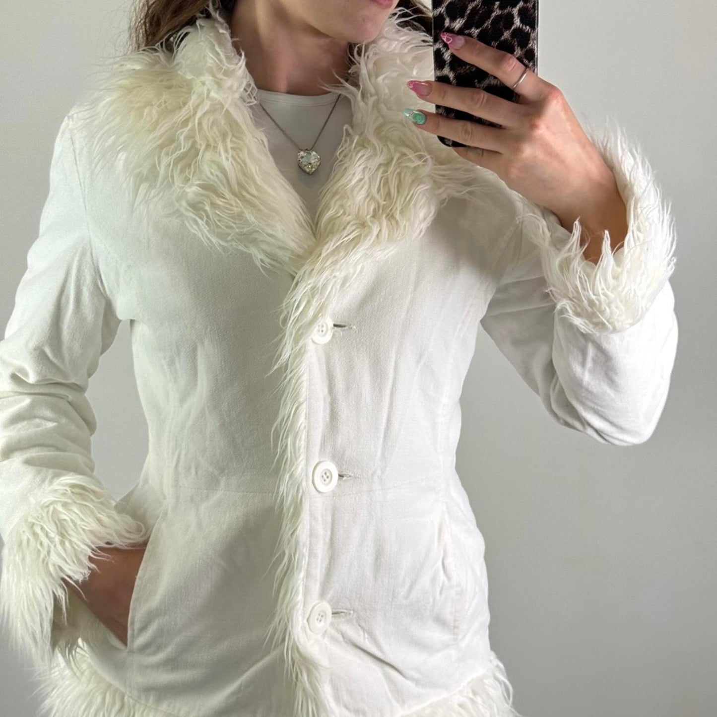 Y2K vintage afghan faux fur trim coat button up soft touch jacket white size 10