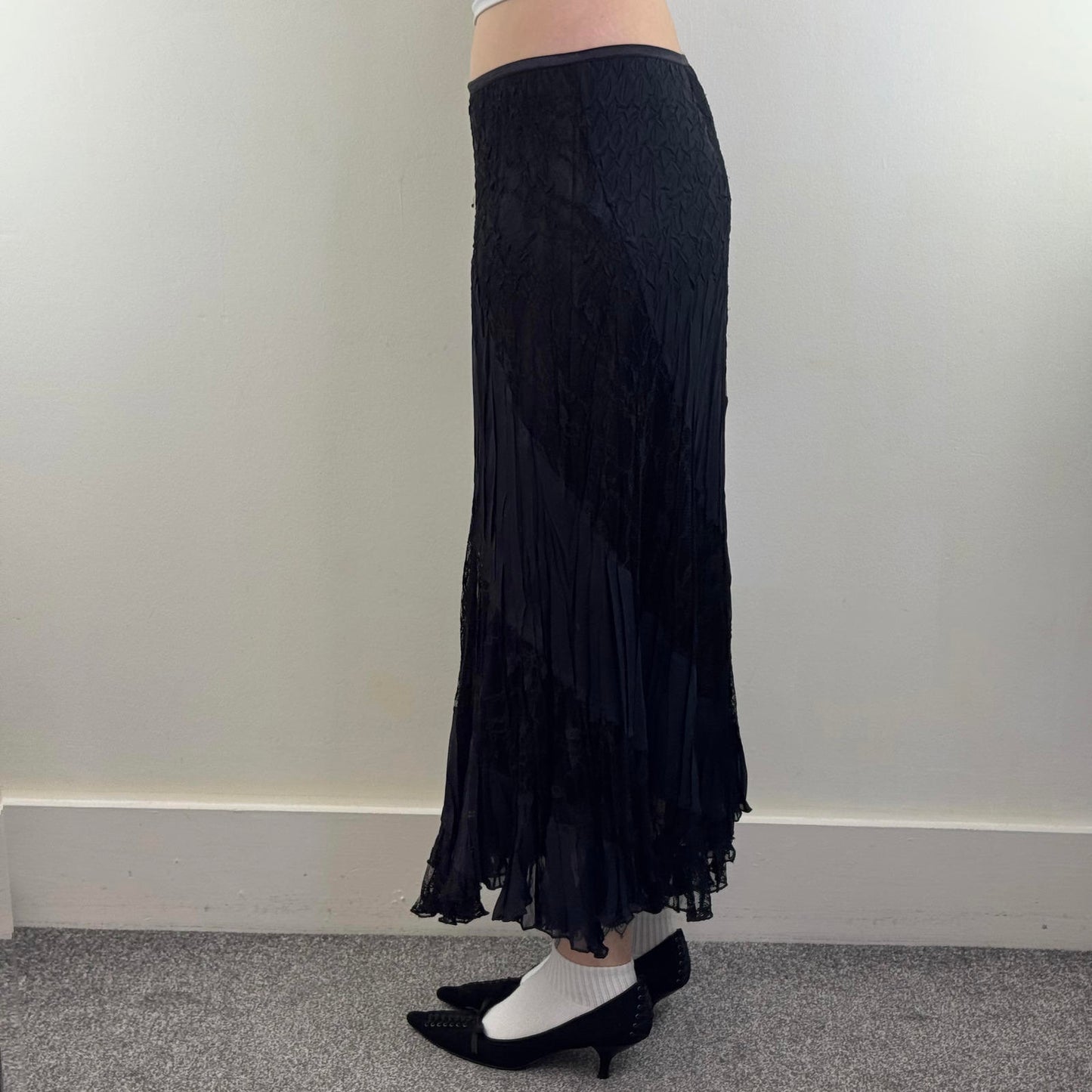 Y2K vintage maxi skirt pleated lace crinkle swirl pattern patchwork stretchy
