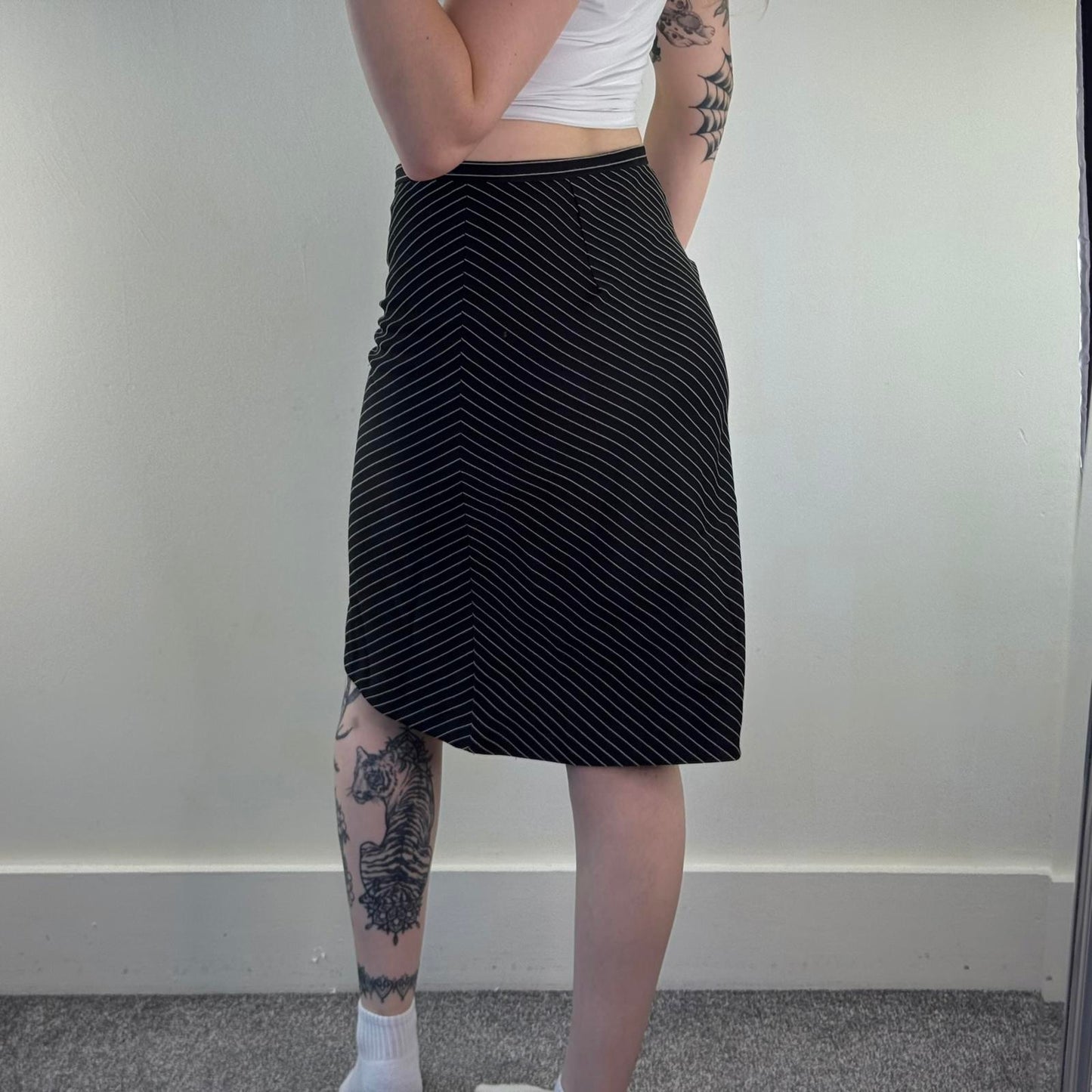 Y2K vintage pinstripe diagonal stripe midi skirt knee length black white
