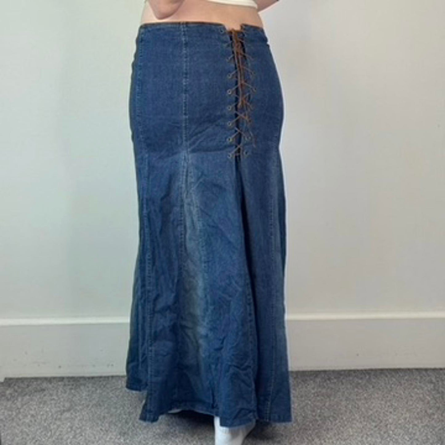 Y2K vintage lace up denim maxi skirt stretchy faded blue wash a line low rise