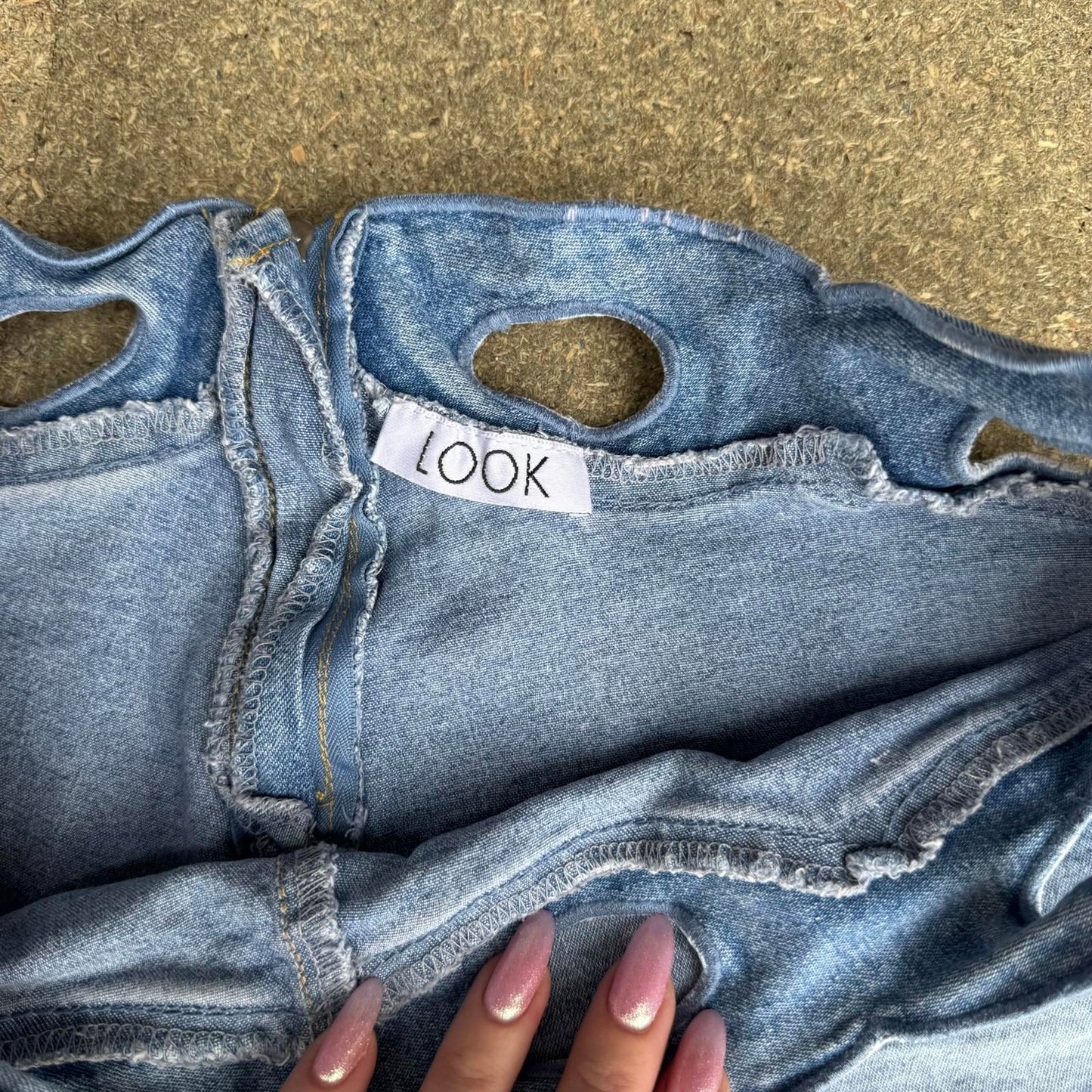 Y2K vintage stretchy denim mini shorts cut out mid rise