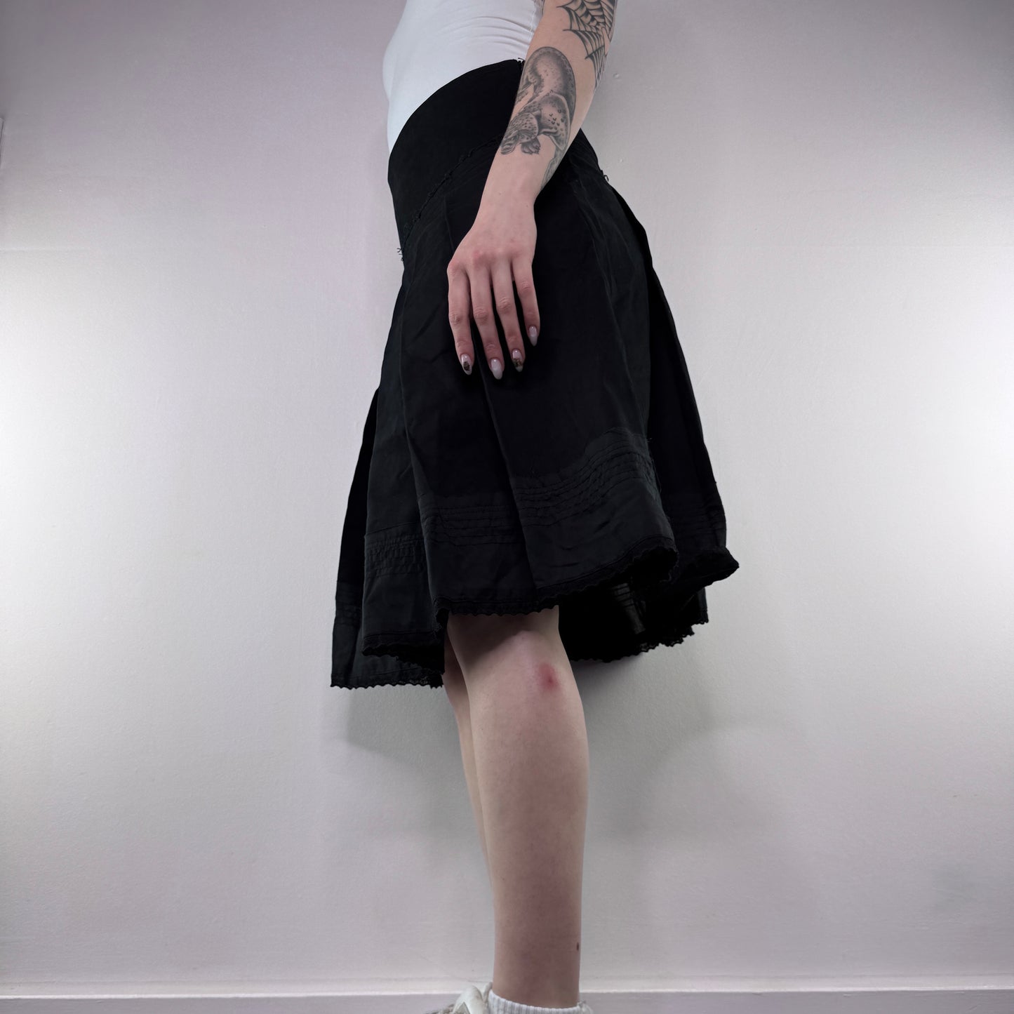 Y2K vintage pleated midi skirt
