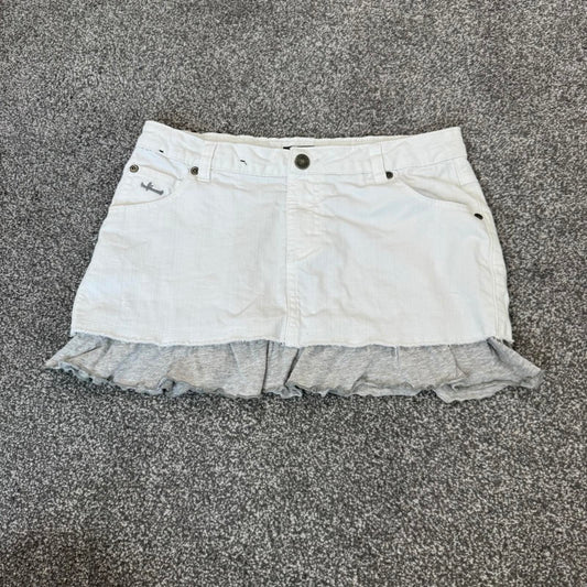 Y2K vintage low rise frilly mini skirt stretchy white denim grey jersey XS