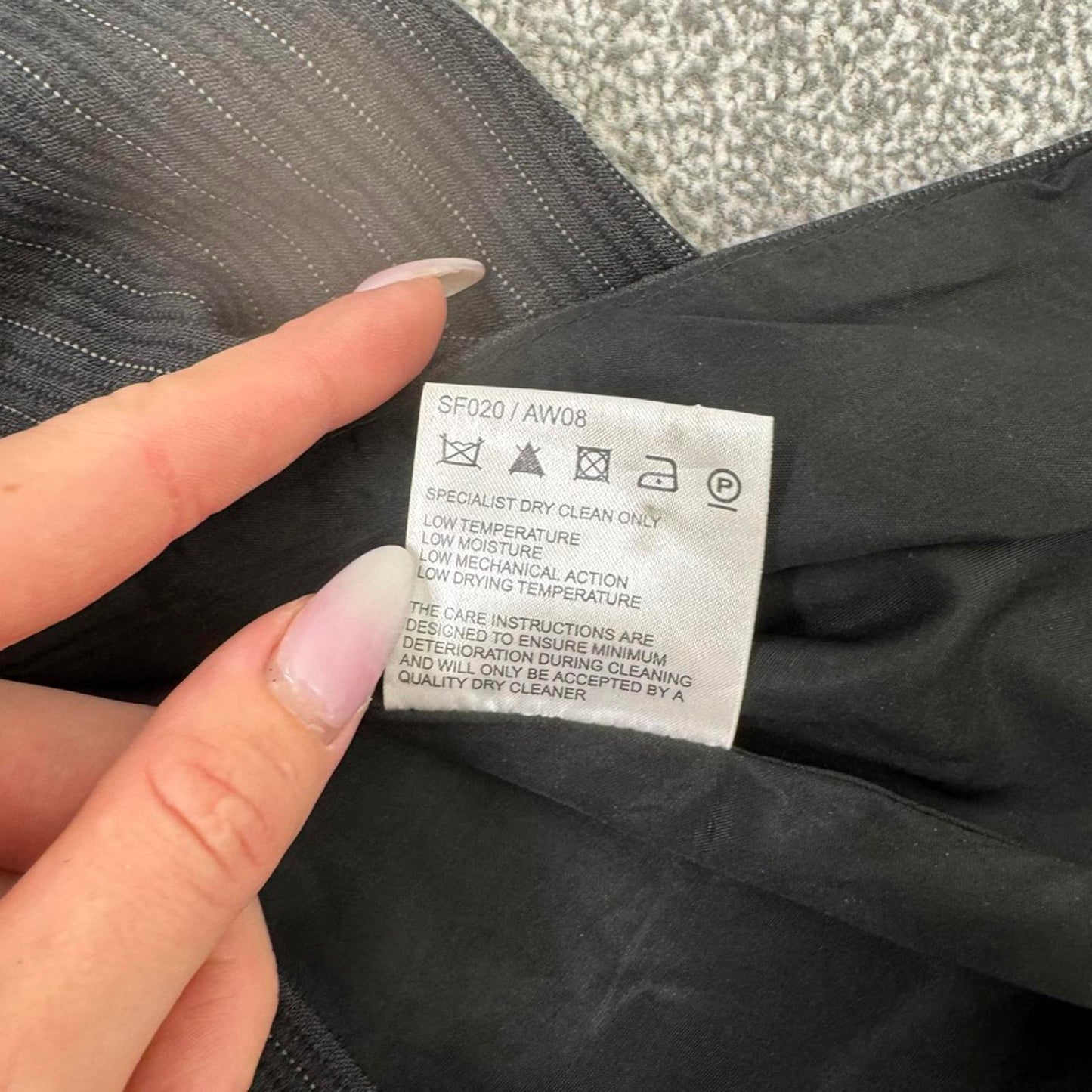 Y2K vintage Karen Millen wool cashmere pinstripe midi skirt buttons tailored