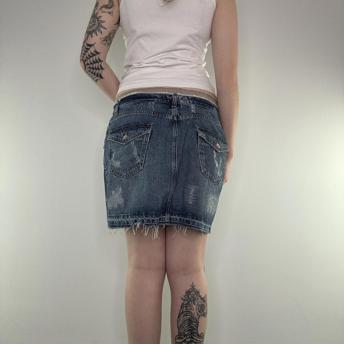 Y2K vintage distressed fraying hem cargo denim mini skirt