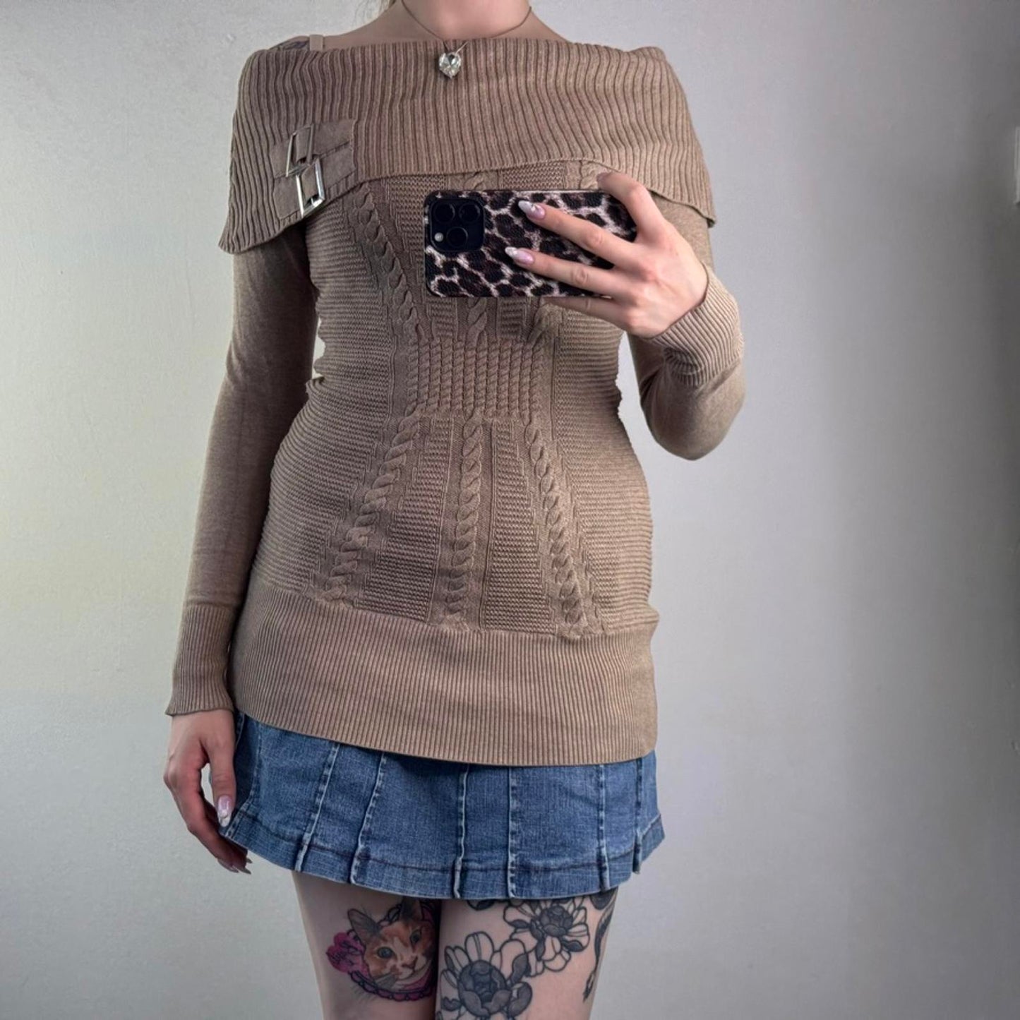 Vintage Jane Norman off the shoulder bardot fine knit jumper buckles cable beige