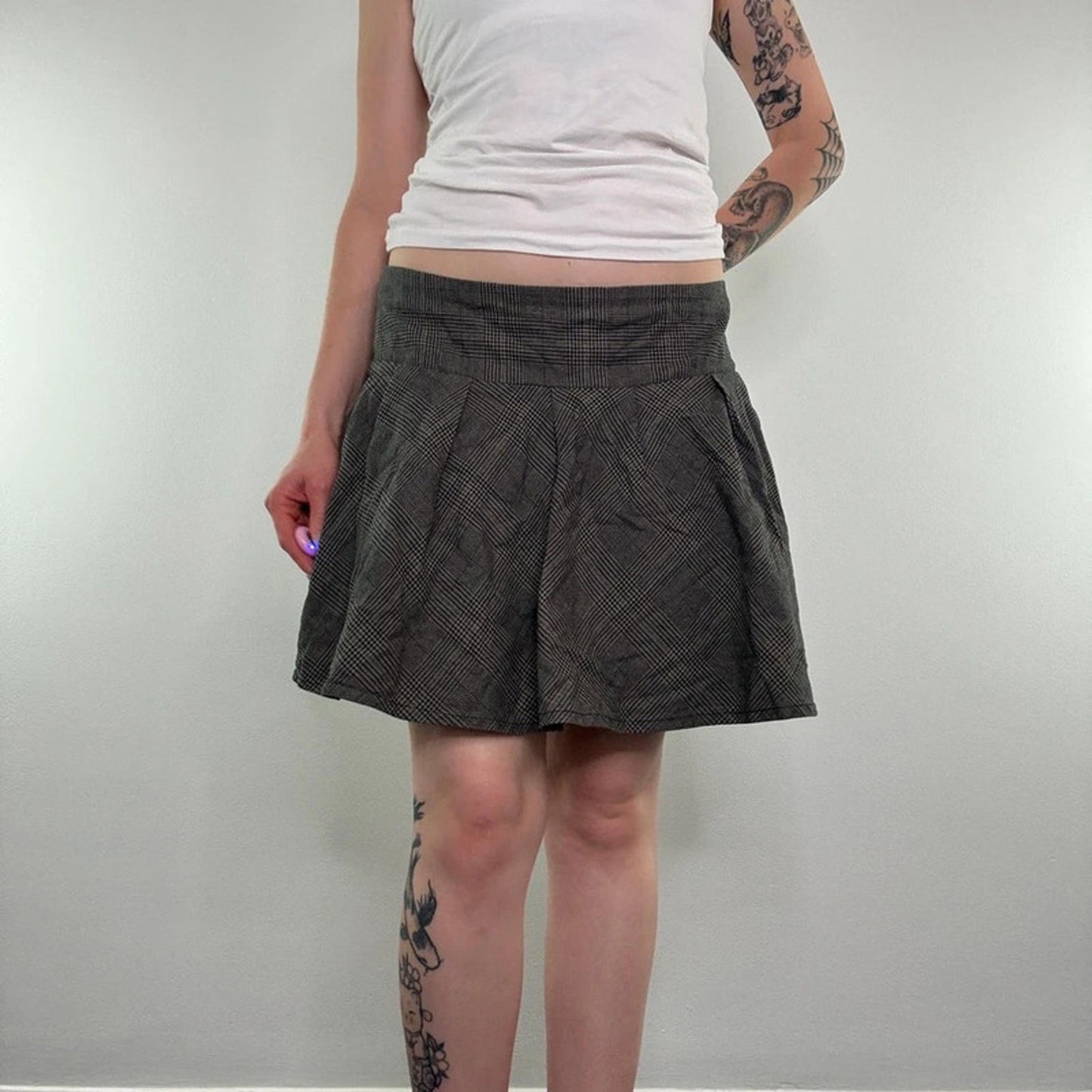 Y2K vintage houndstooth mini skirt a line ruffle pattern