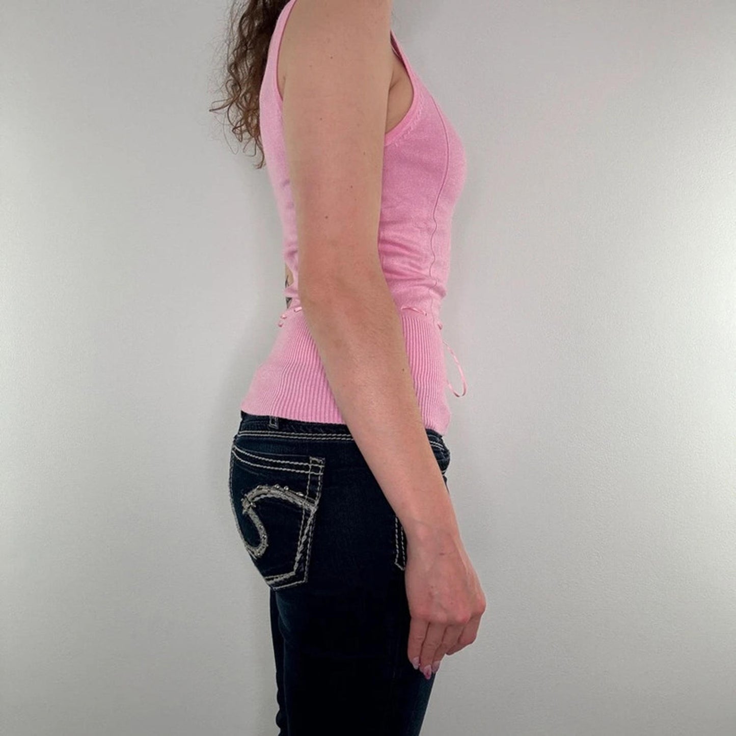 Y2K vintage fine knit bow tank top round neck stretchy fitted stripe baby pink