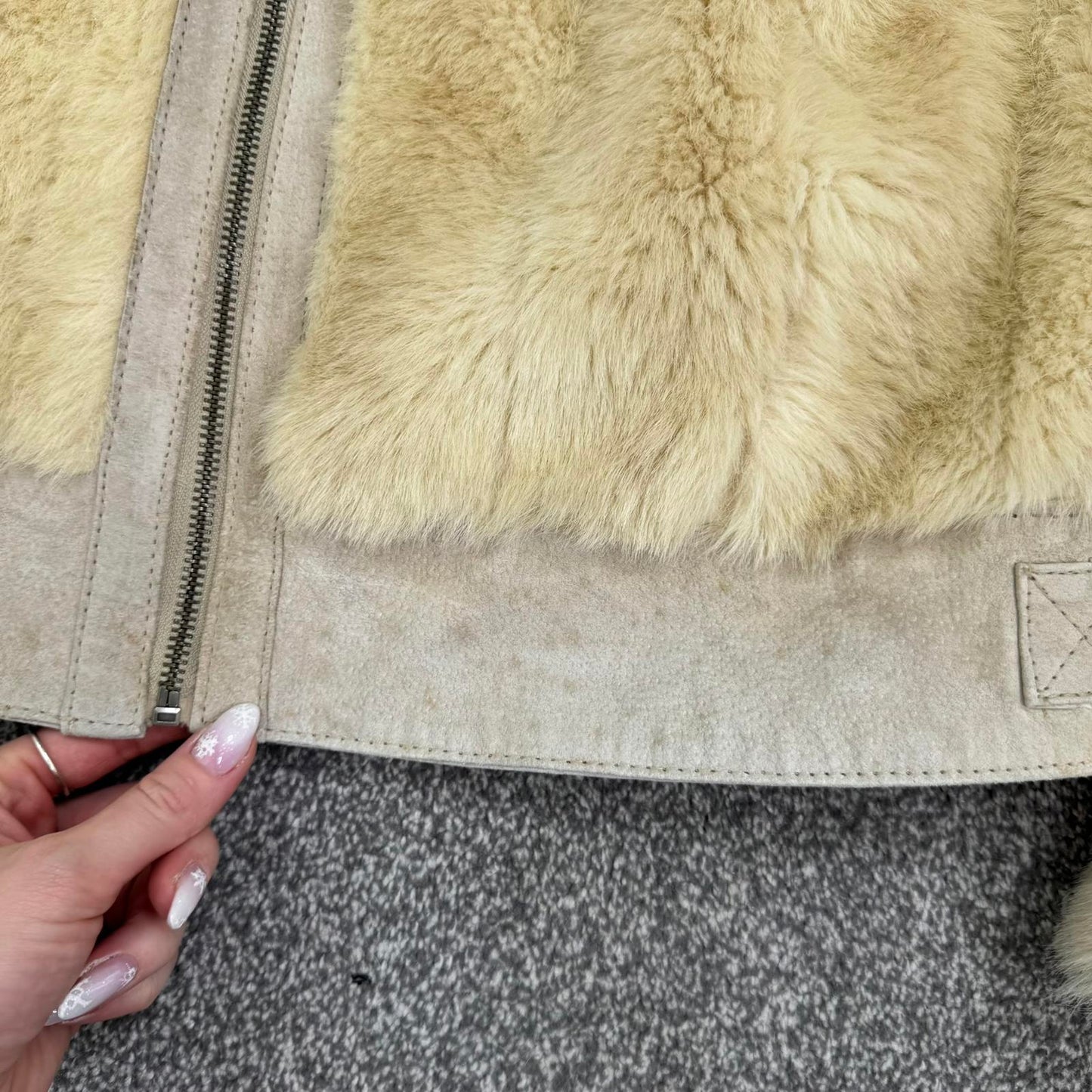 Y2K vintage faux fur zip up coat genuine suede trim collar beige fluffy
