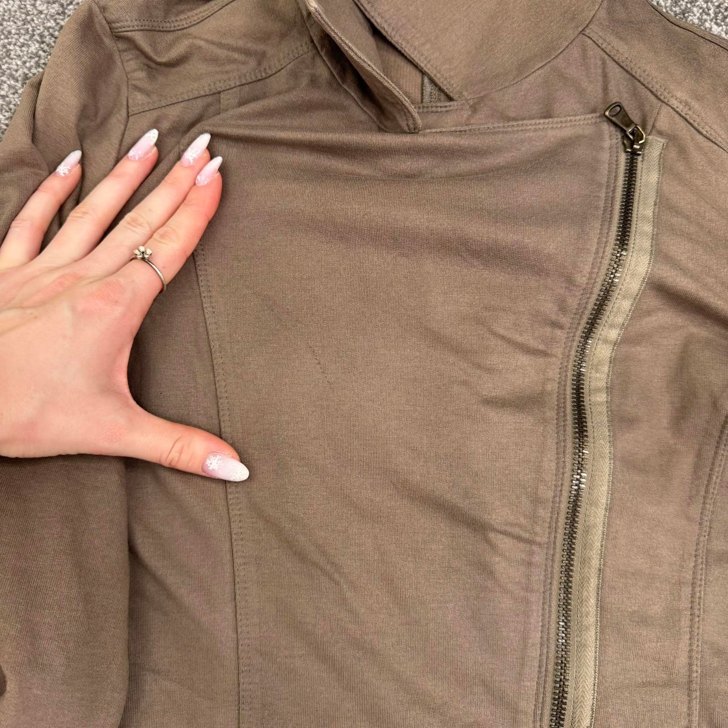Y2K vintage archive asymmetrical zip up jumper fitted light brown stretchy