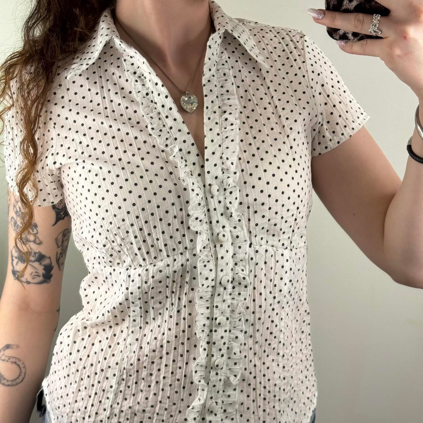 Y2K vintage polka dot blouse short sleeve ruffle v neck shirt black white spotty