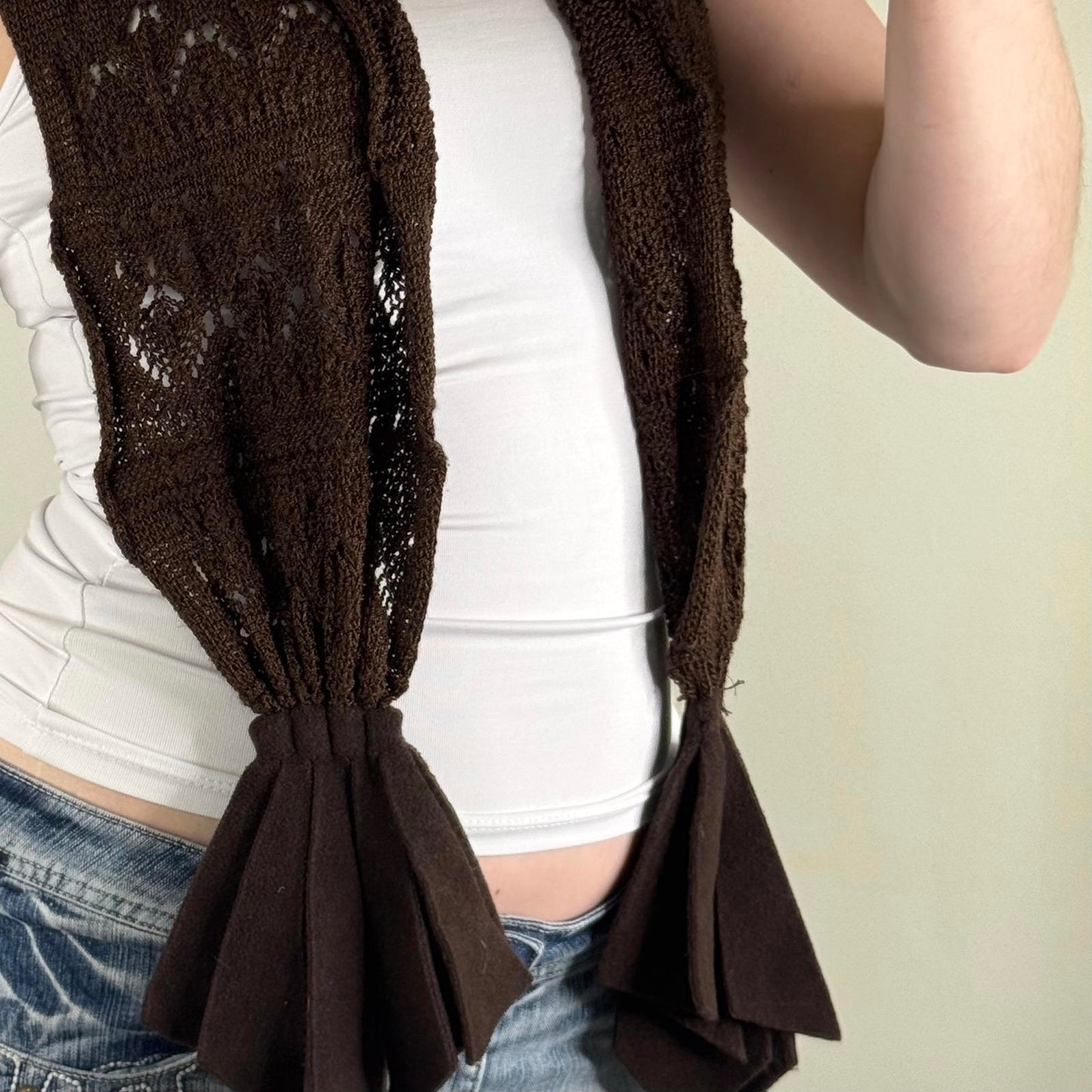 Y2K vintage scarf knitted pattern fine knit brown