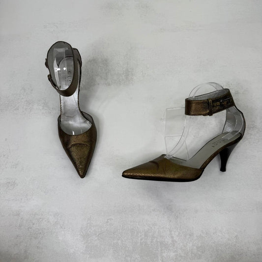 Y2K vintage Gucci by Tom Ford Gold Leather Heels with Ankle Strap Snake