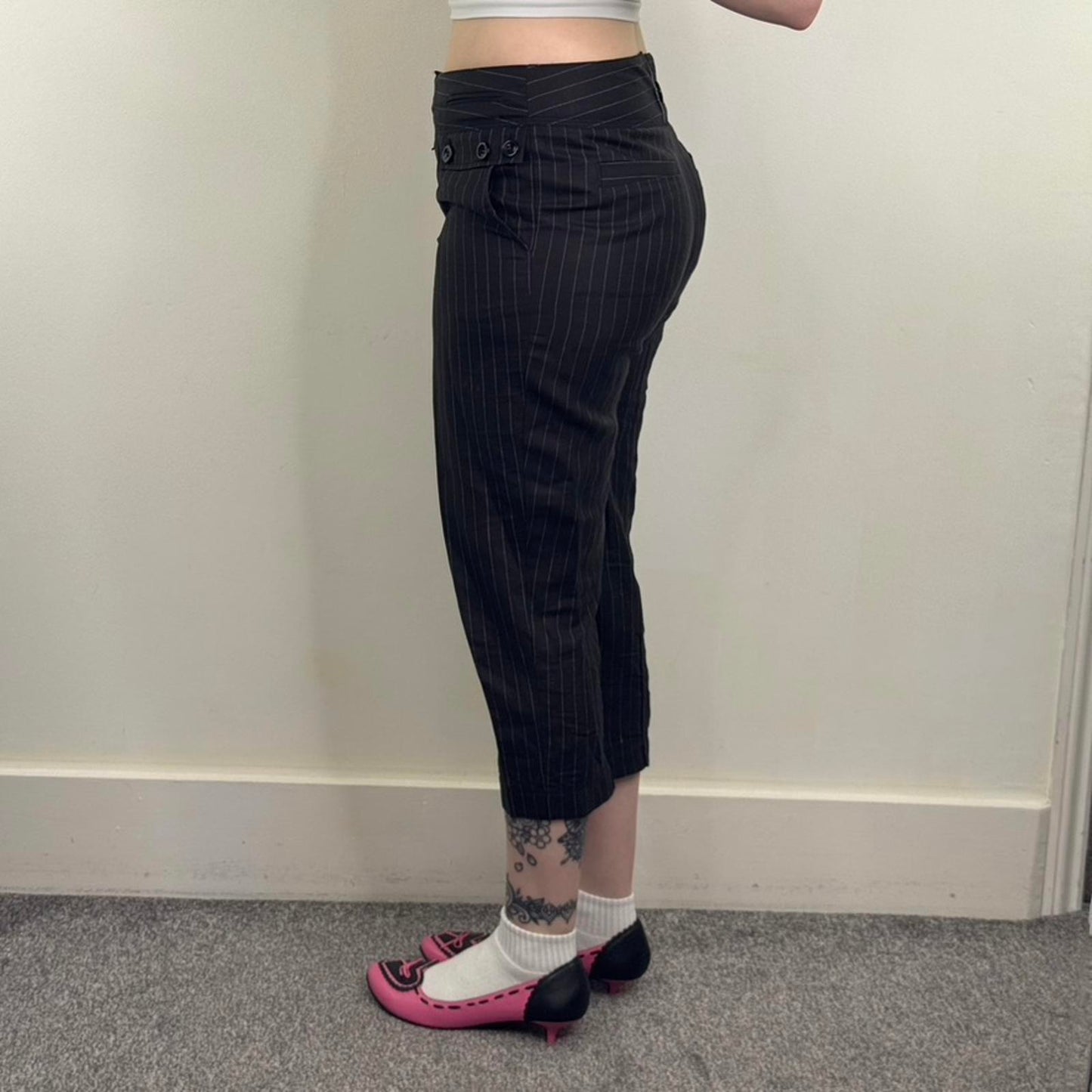 Y2K vintage capri pinstripe trousers linen blend mid rise cropped buttons office