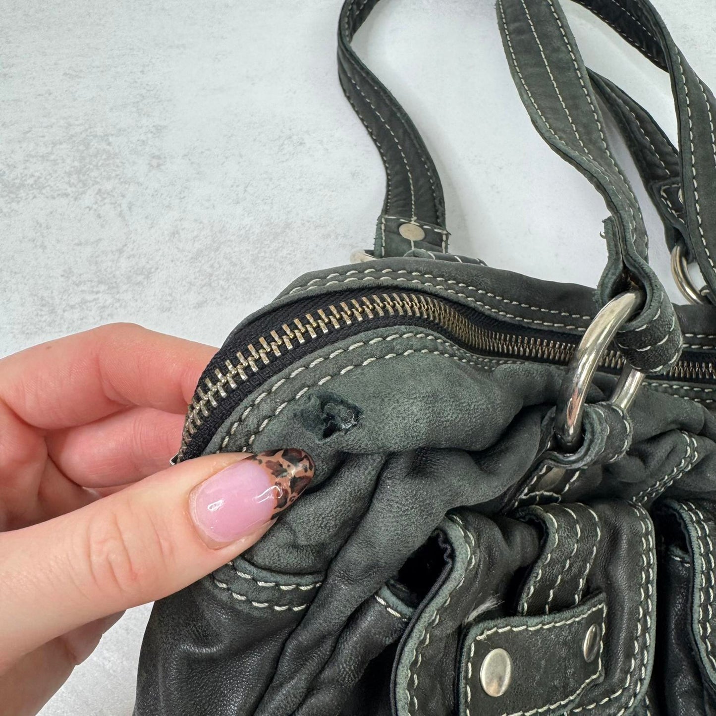Y2K vintage 100% leather shoulder bag buckles pockets mini small o ring