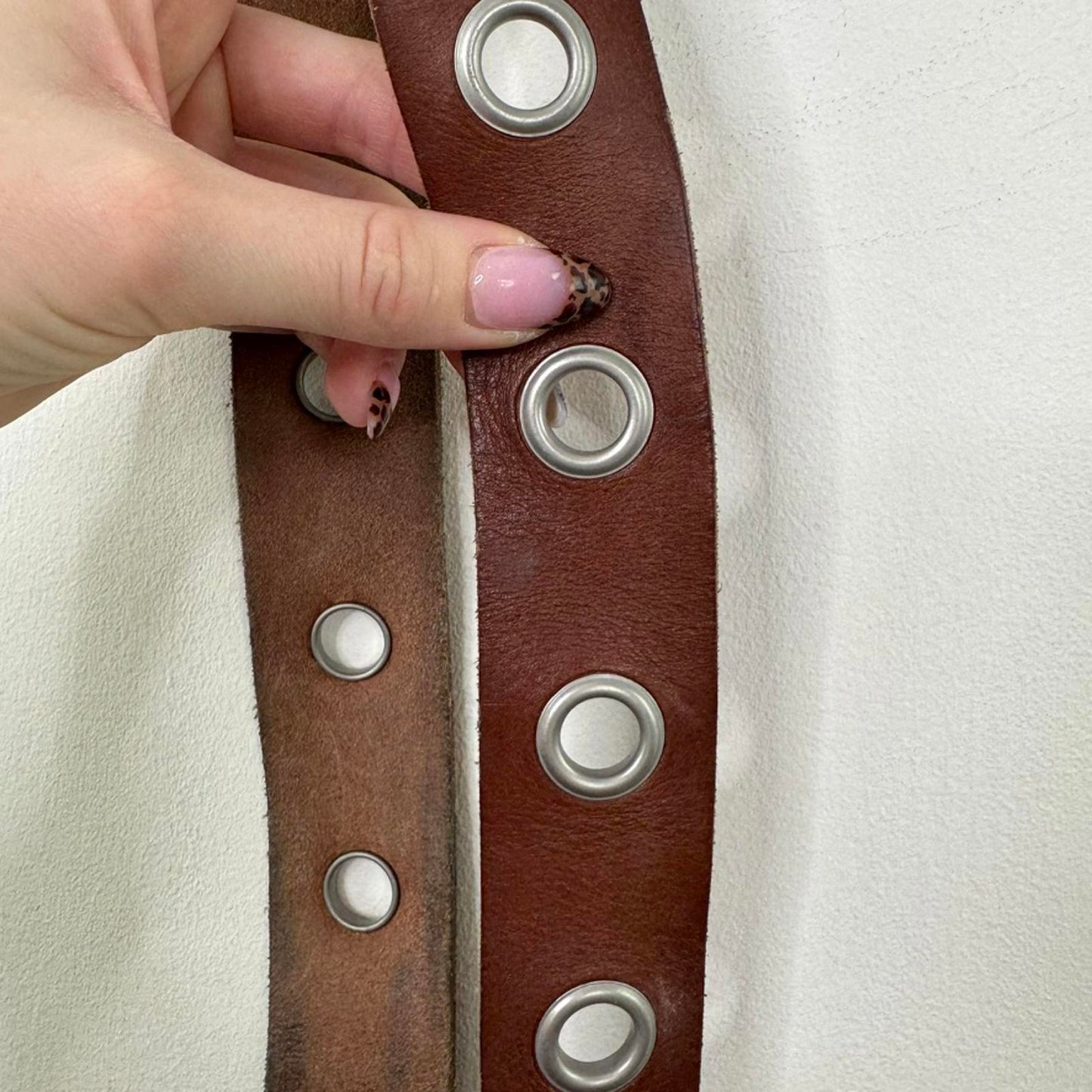 Y2K vintage genuine leather belt grommet brown