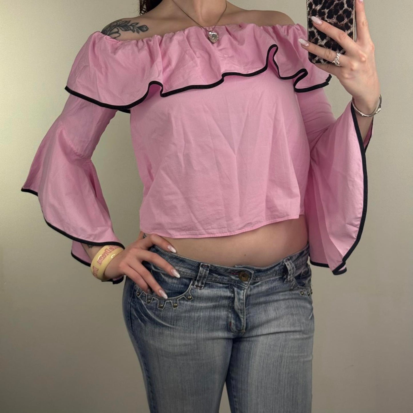 Y2K vintage off the shoulder top flare frill sleeve ruffle cropped going out