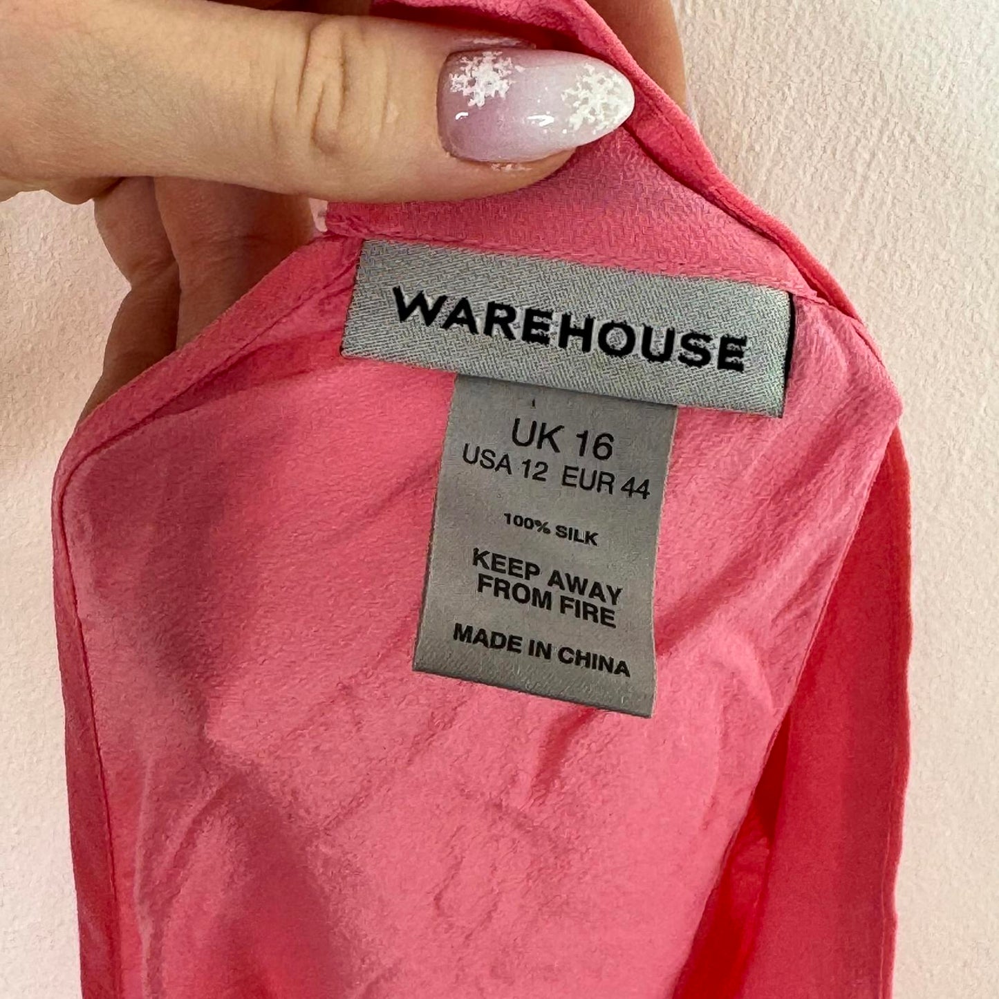 Y2K vintage 100% silk choker blouse sleeveless high neck pink buttons keyhole