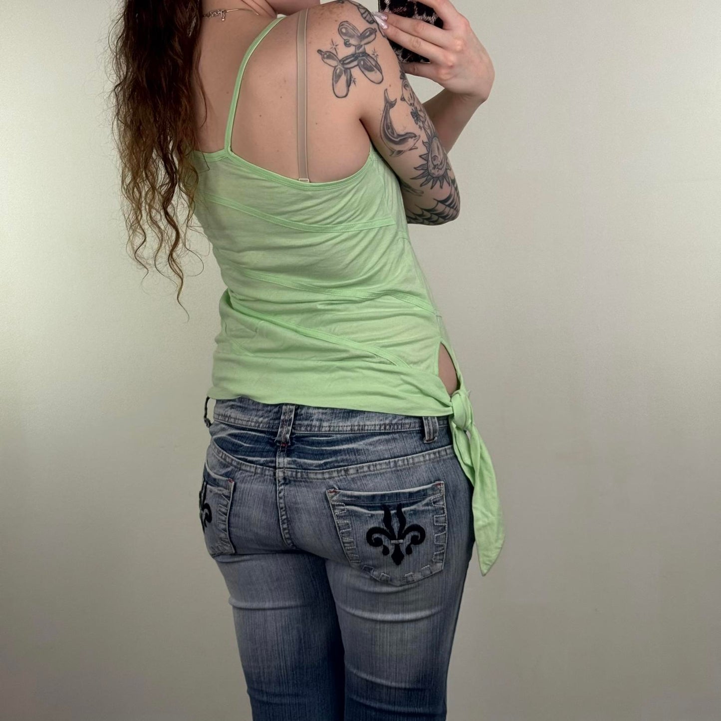 Y2K vintage strappy cami top keyhole bow light green stripe racer back