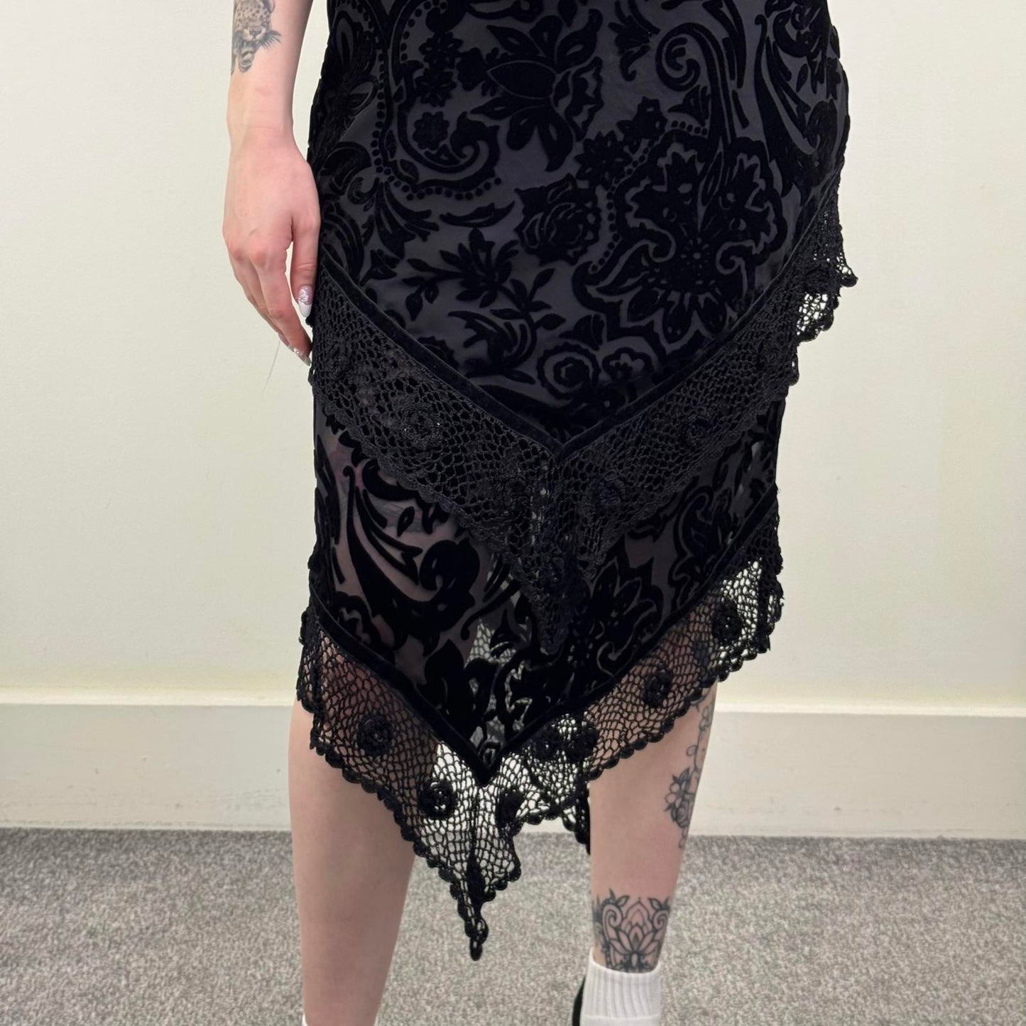 Y2K vintage Laura Ashley vintage maxi dress silk blend crochet hanky hem velvet
