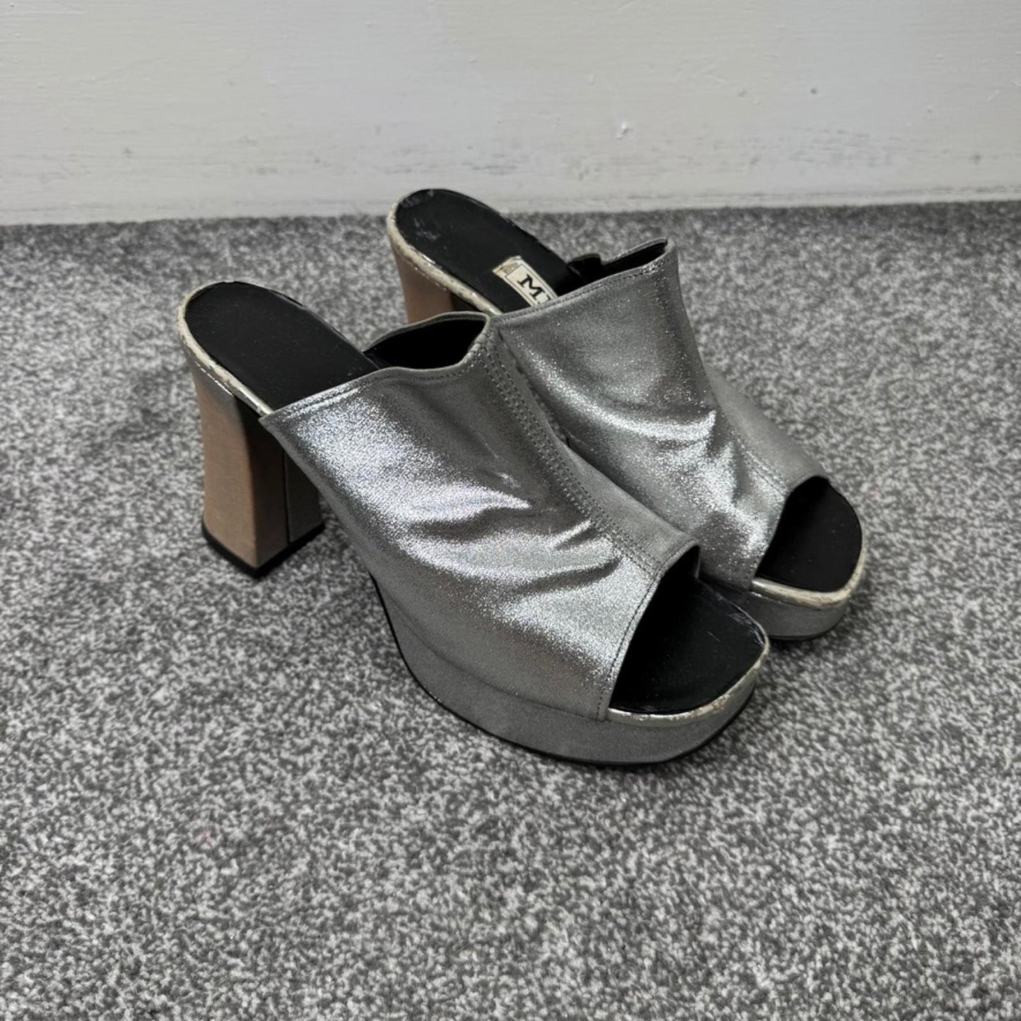 Y2K vintage Metro chunky platform heels silver metallic peep toe mules