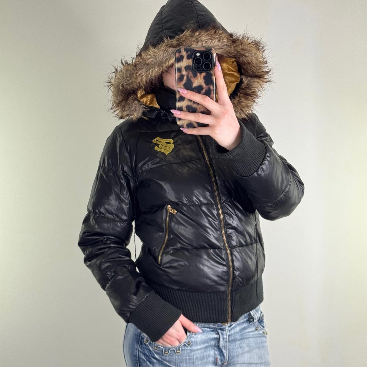 Y2K vintage Rocawear puffer bomber jacket with faux fur hood shiny zip up short