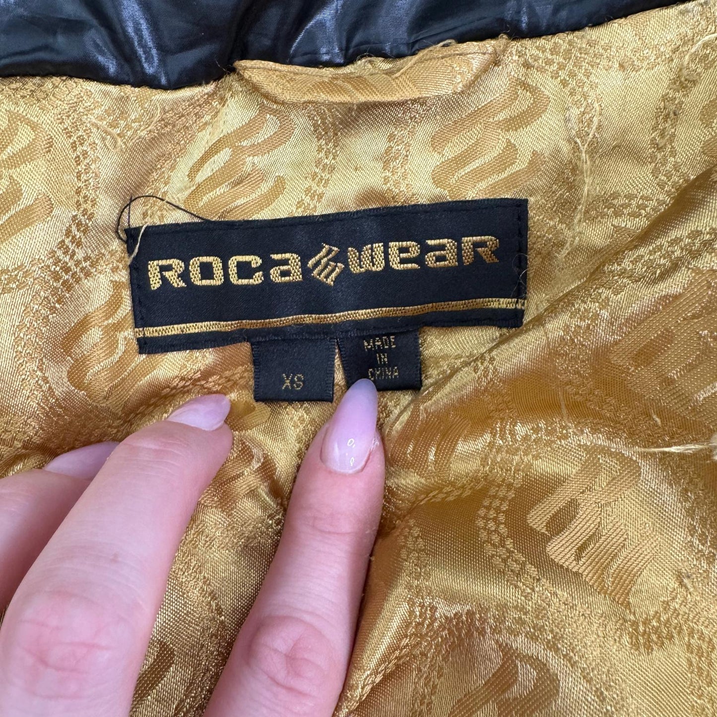 Y2K vintage Rocawear puffer bomber jacket with faux fur hood shiny zip up short