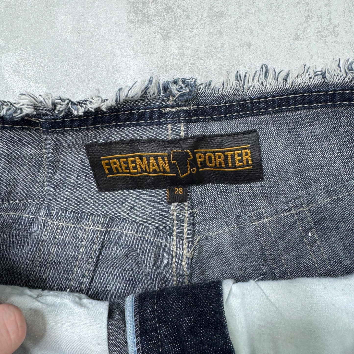 Y2K vintage low rise bootcut denim jeans zippers fraying hem dark blue wash