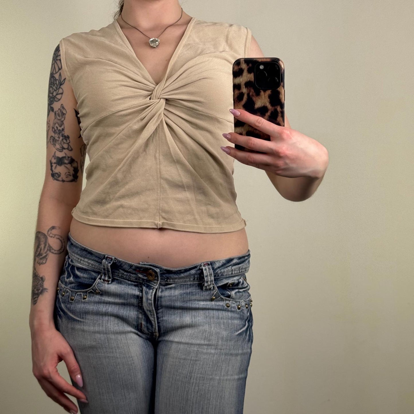 Y2K vintage tank top twist knot front v neck cropped fine knit sleeveless basic