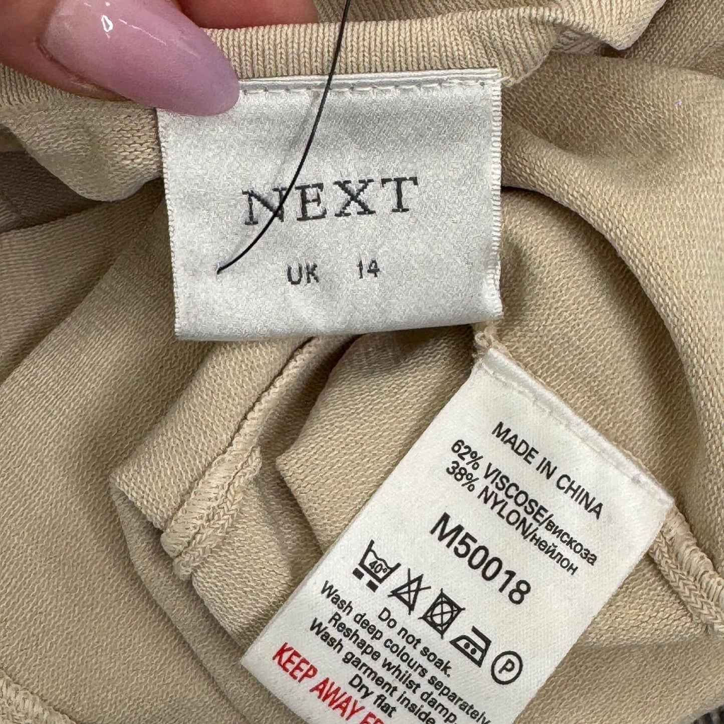 Y2K vintage tank top twist knot front v neck cropped fine knit sleeveless basic