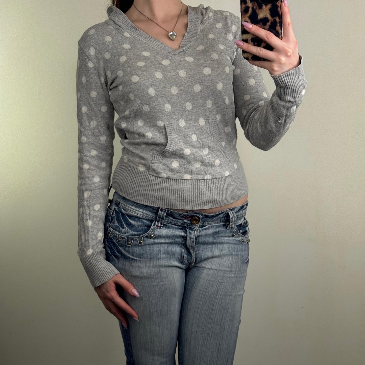 Y2K vintage polka dot hoodie lightweight fine knit v neck pocket grey white
