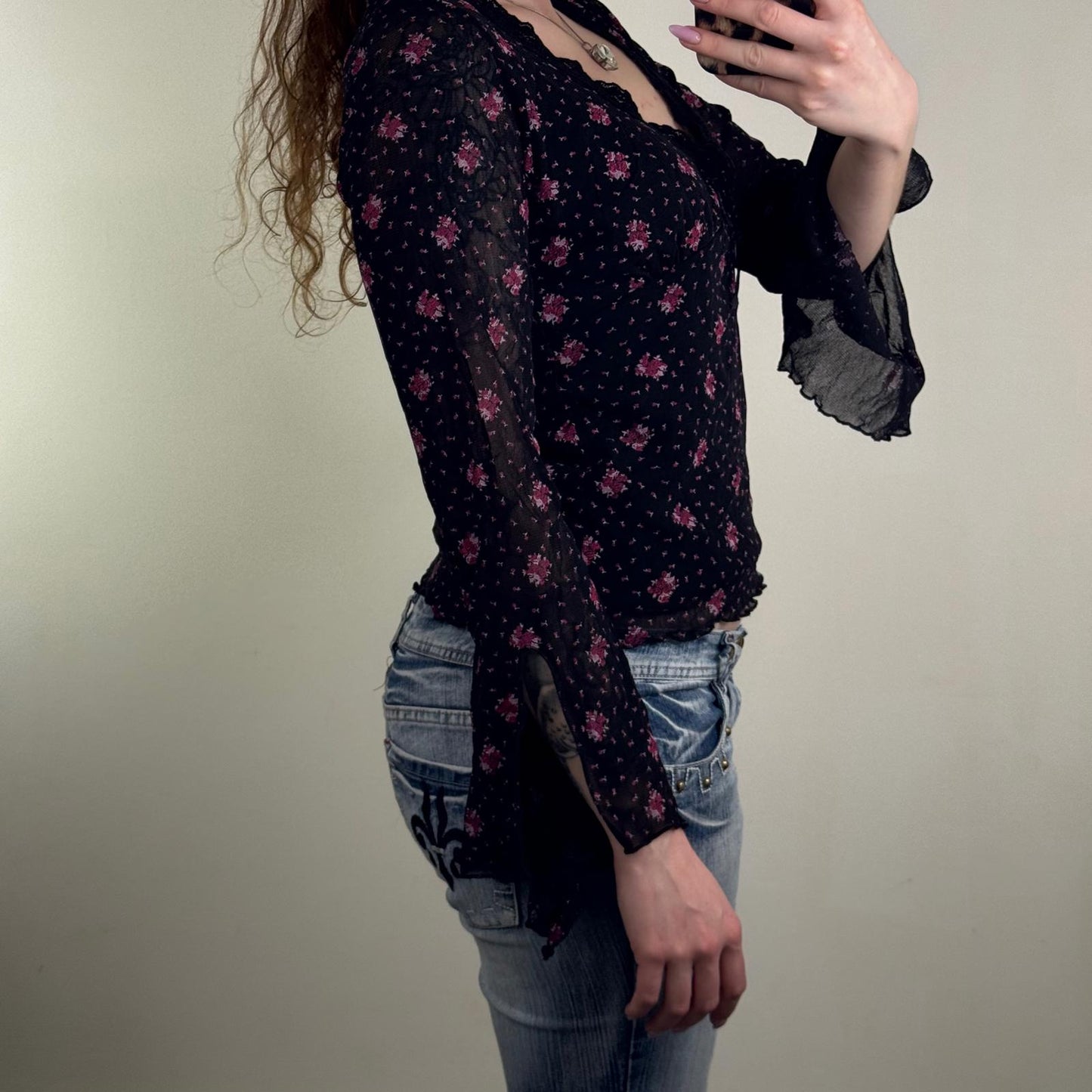 Y2K vintage long sleeve top double mesh flare v neck lace trim ditsy floral