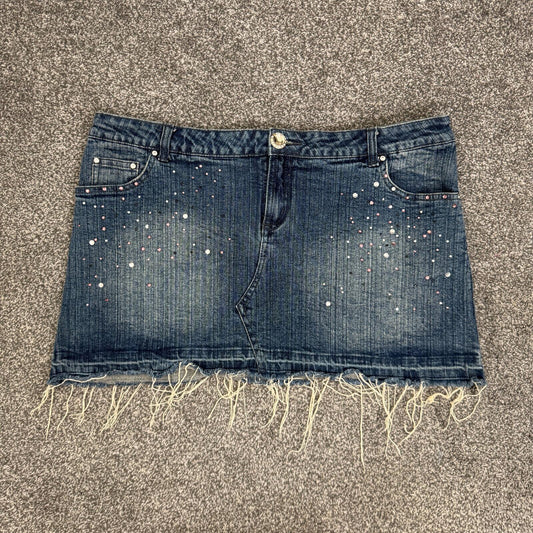Y2K vintage Bay mini skirt rhinestone fraying hem stretchy denim low rise