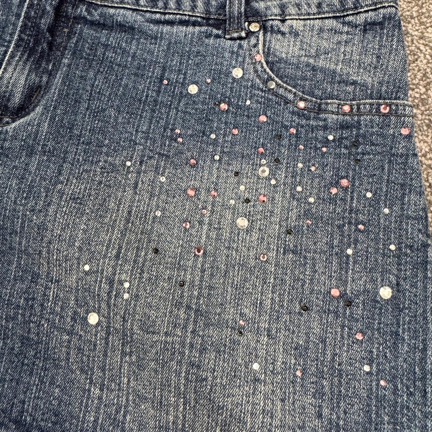 Y2K vintage Bay mini skirt rhinestone fraying hem stretchy denim low rise