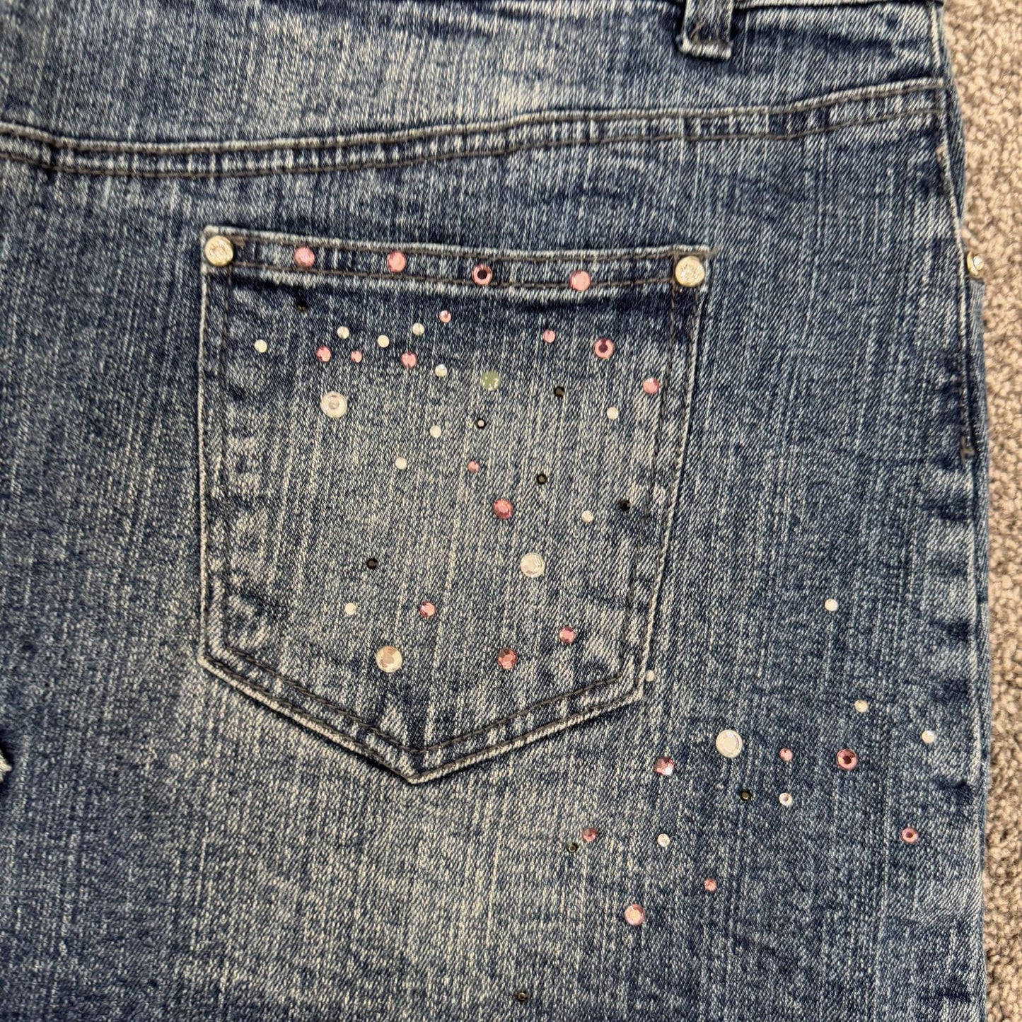 Y2K vintage Bay mini skirt rhinestone fraying hem stretchy denim low rise