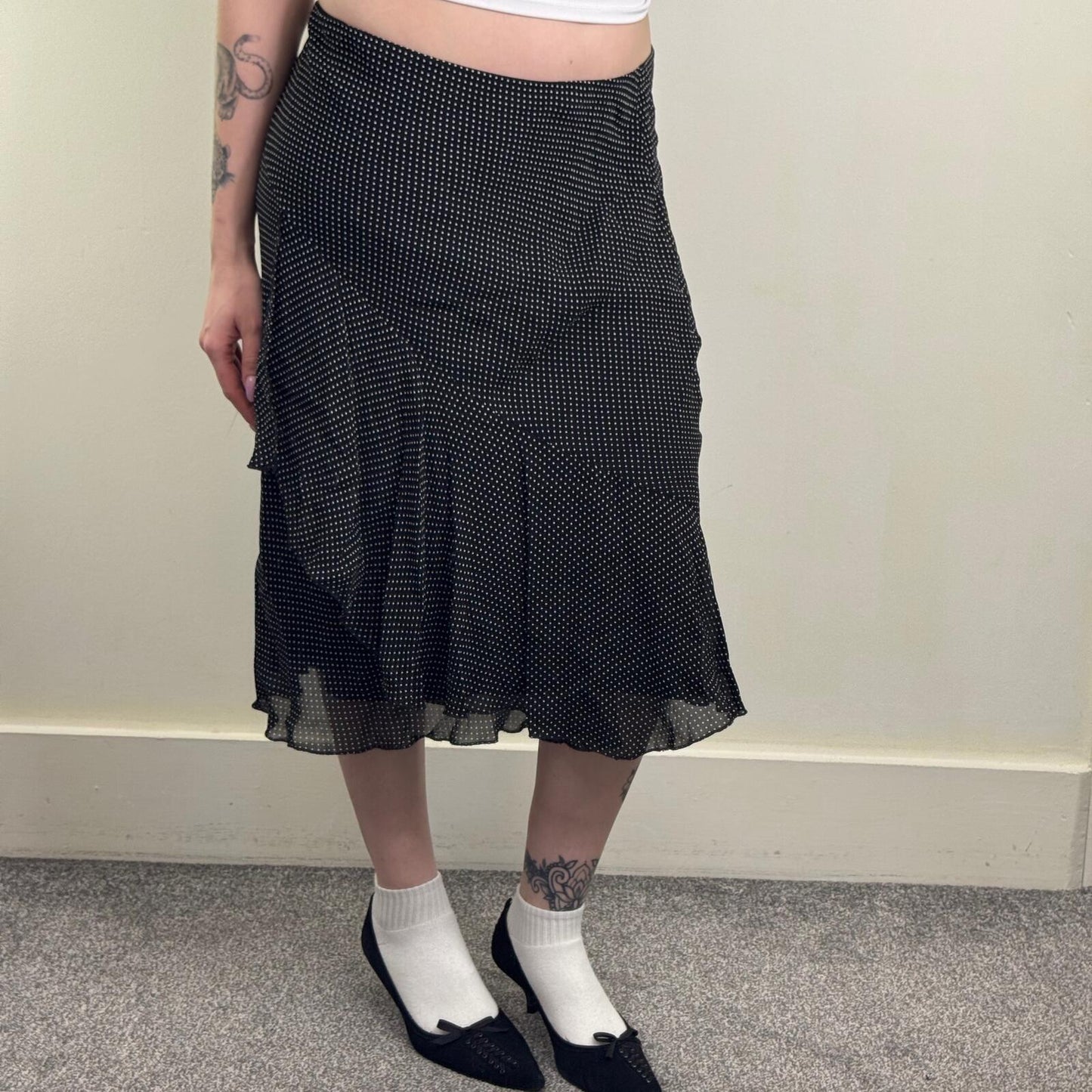 Y2K vintage midi skirt polka dot ruffle overlay floaty flowy summer black white