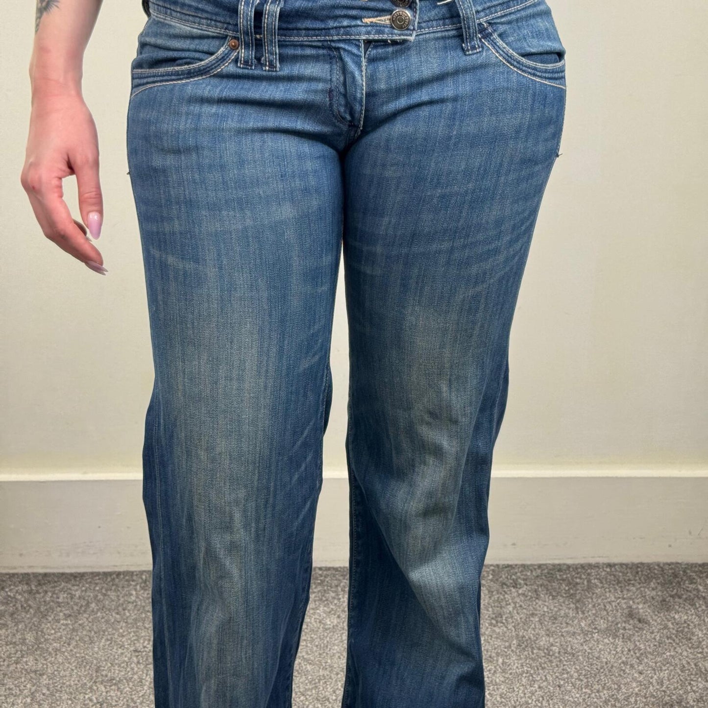 Y2K vintage bootcut denim jeans low rise stretchy light blue faded wash
