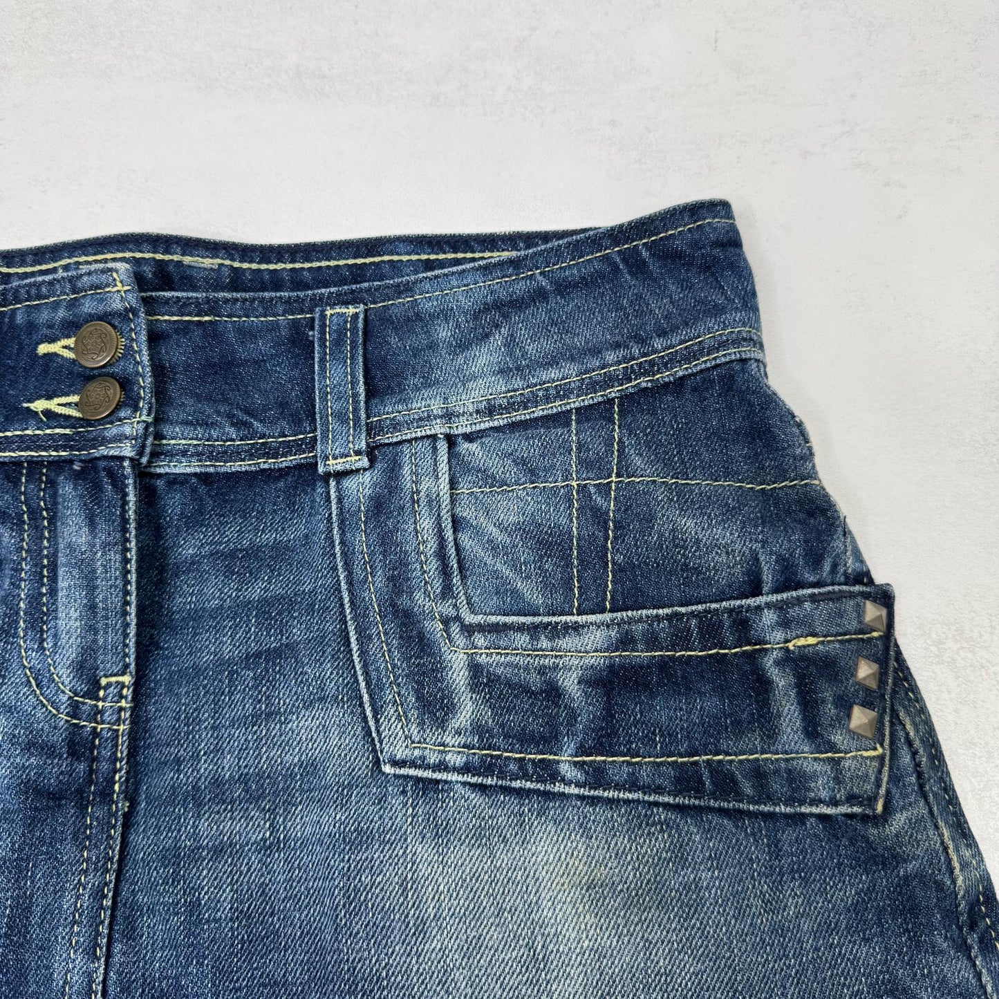 Y2K vintage mini skirt low rise denim studded dark blue denim wash