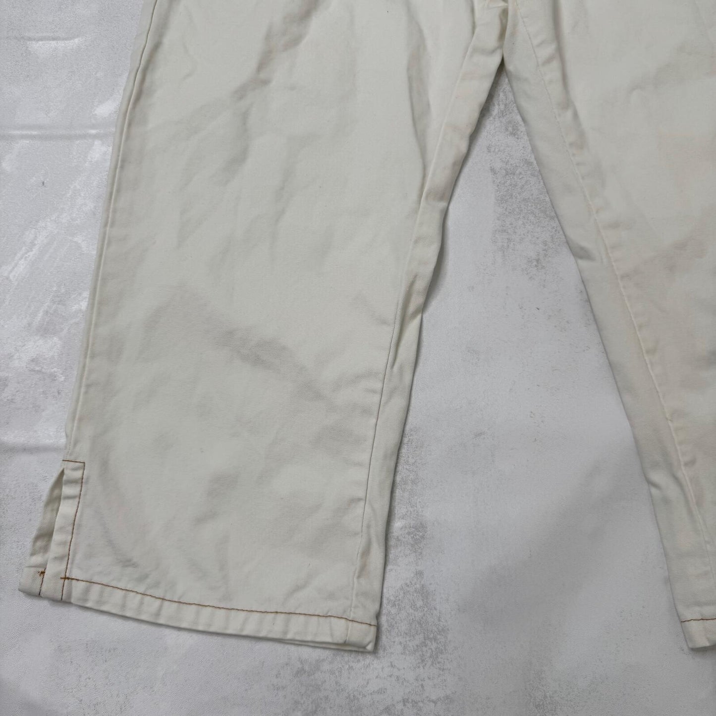 Y2K vintage low rise capri jeans cropped denim white blue knee length