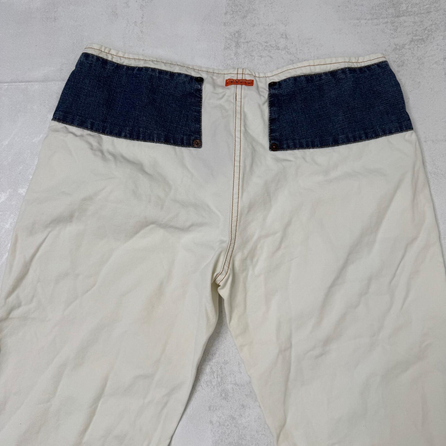 Y2K vintage low rise capri jeans cropped denim white blue knee length