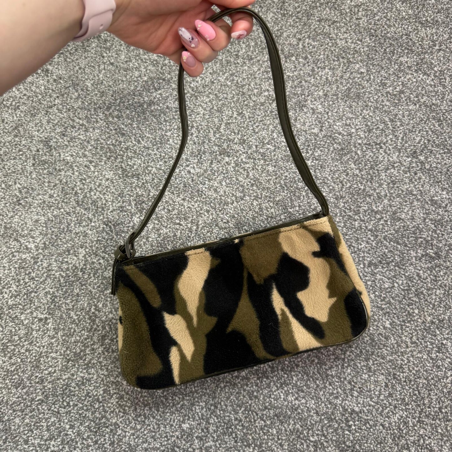 Y2K vintage shoulder bag camo fluffy print faux leather small size zip closure