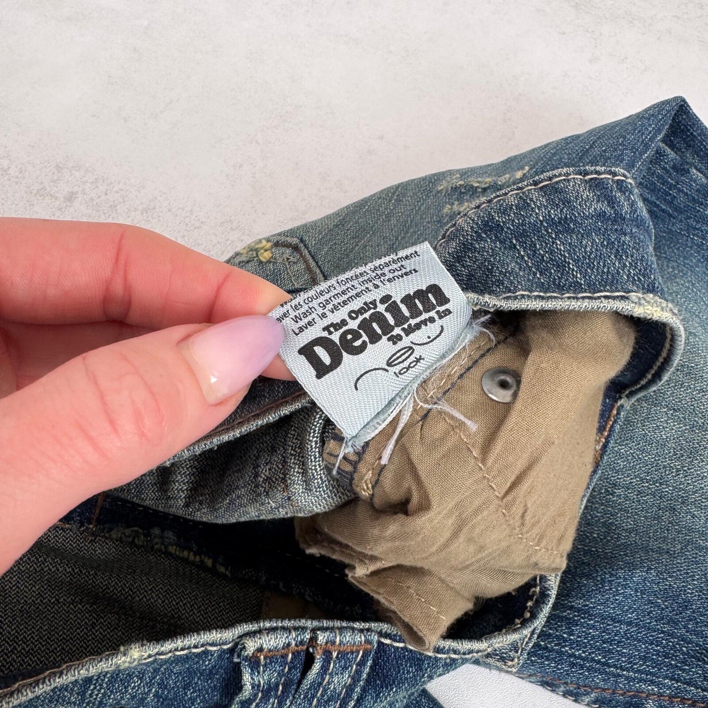 Y2K vintage bootcut denim jeans mid rise faded dirty wash distressed blue