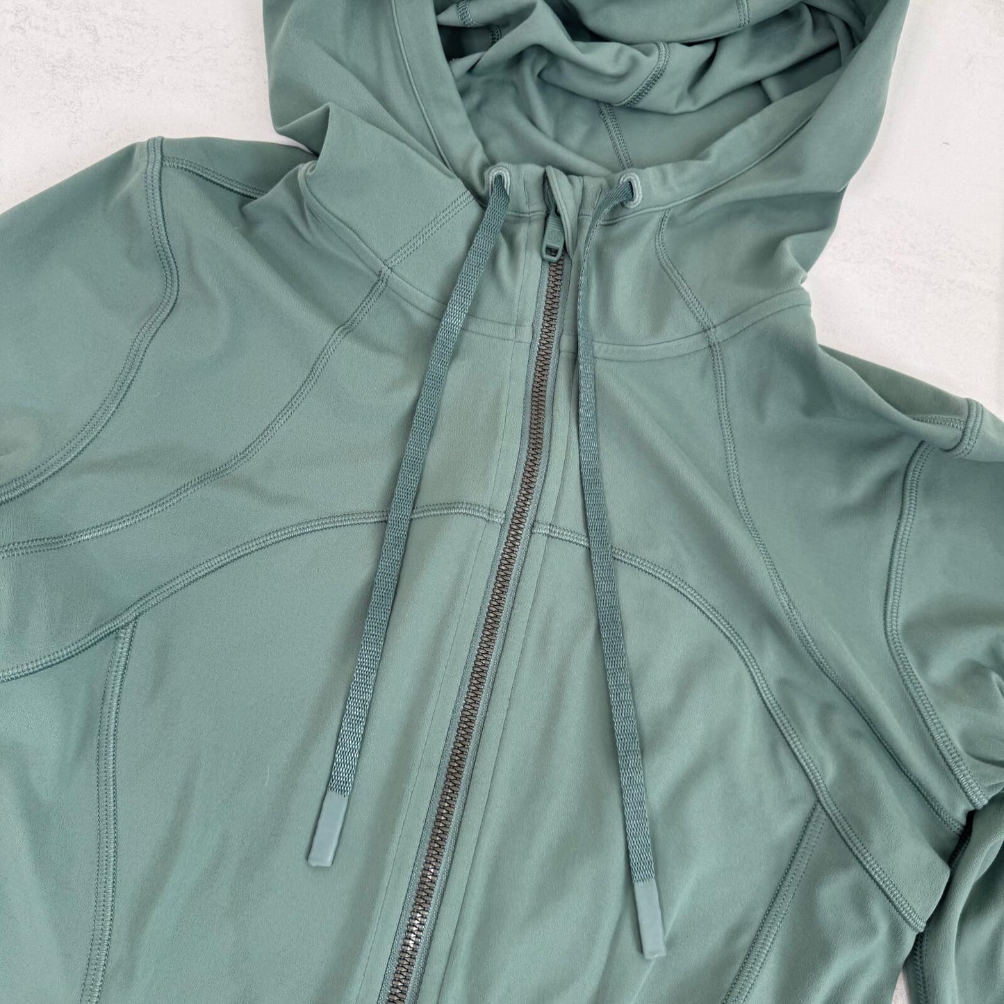 Lululemon define jacket zip up hoodie lightweight light pastel green